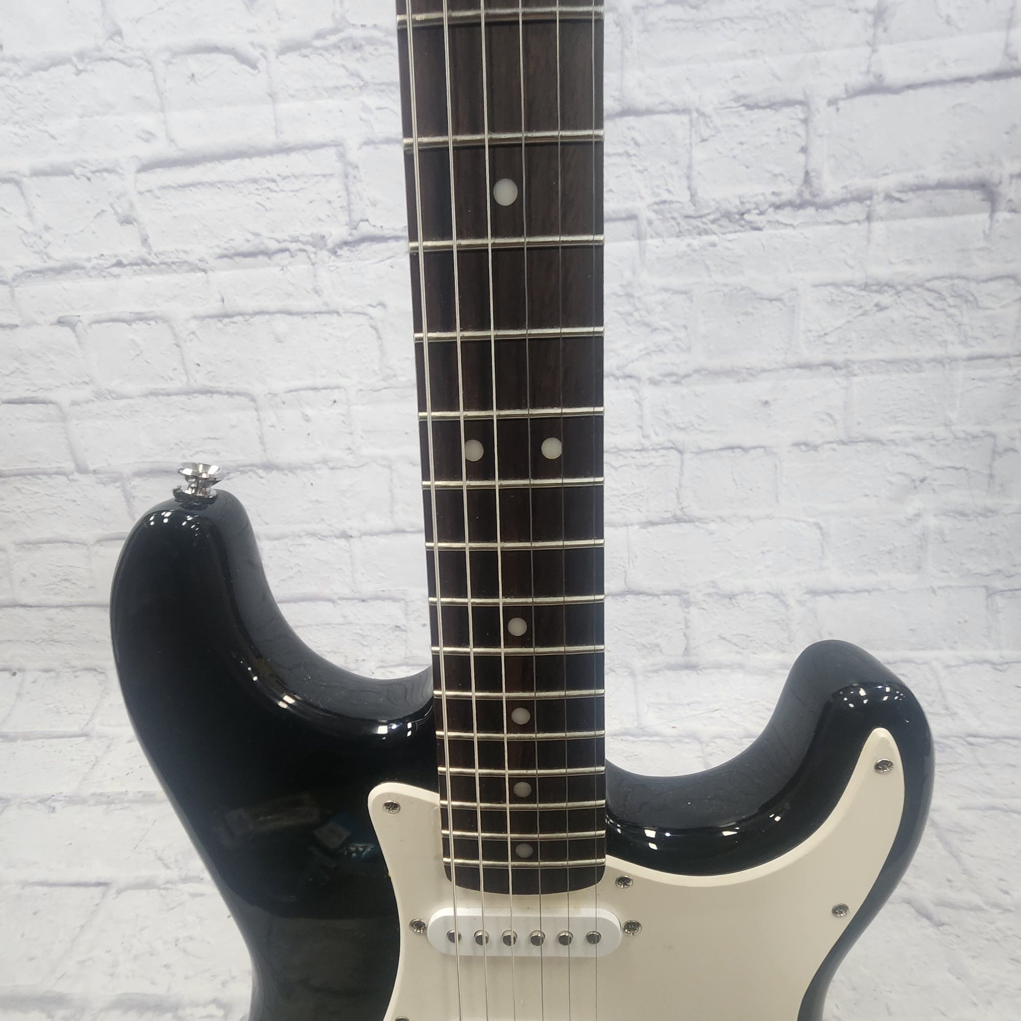 Squier Stratocaster アフィニティ 黒 ラージヘッド Squier Affinity Series Stratocaster HSS Electric Guitar