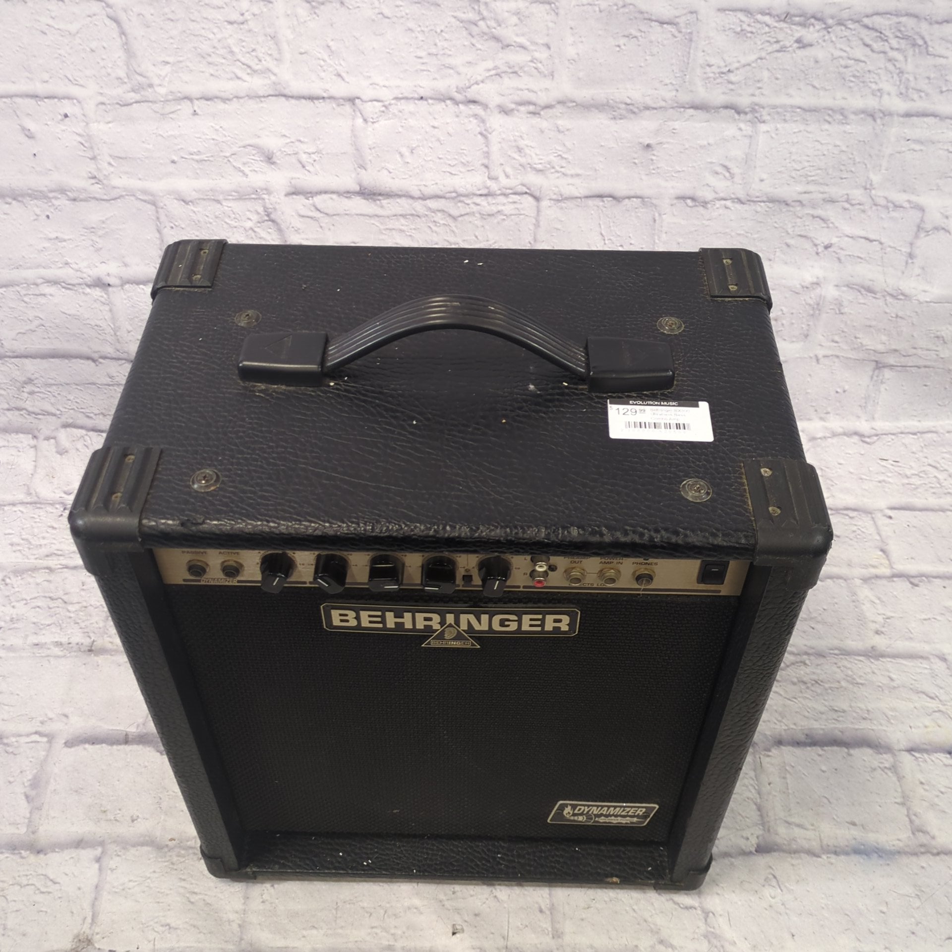 Behringer BX300 Ultrabass Bass Combo Amp