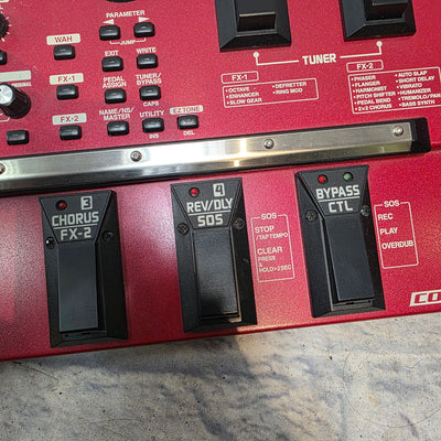 Boss GT-6B w/ Case Bass Multieffects Pedal