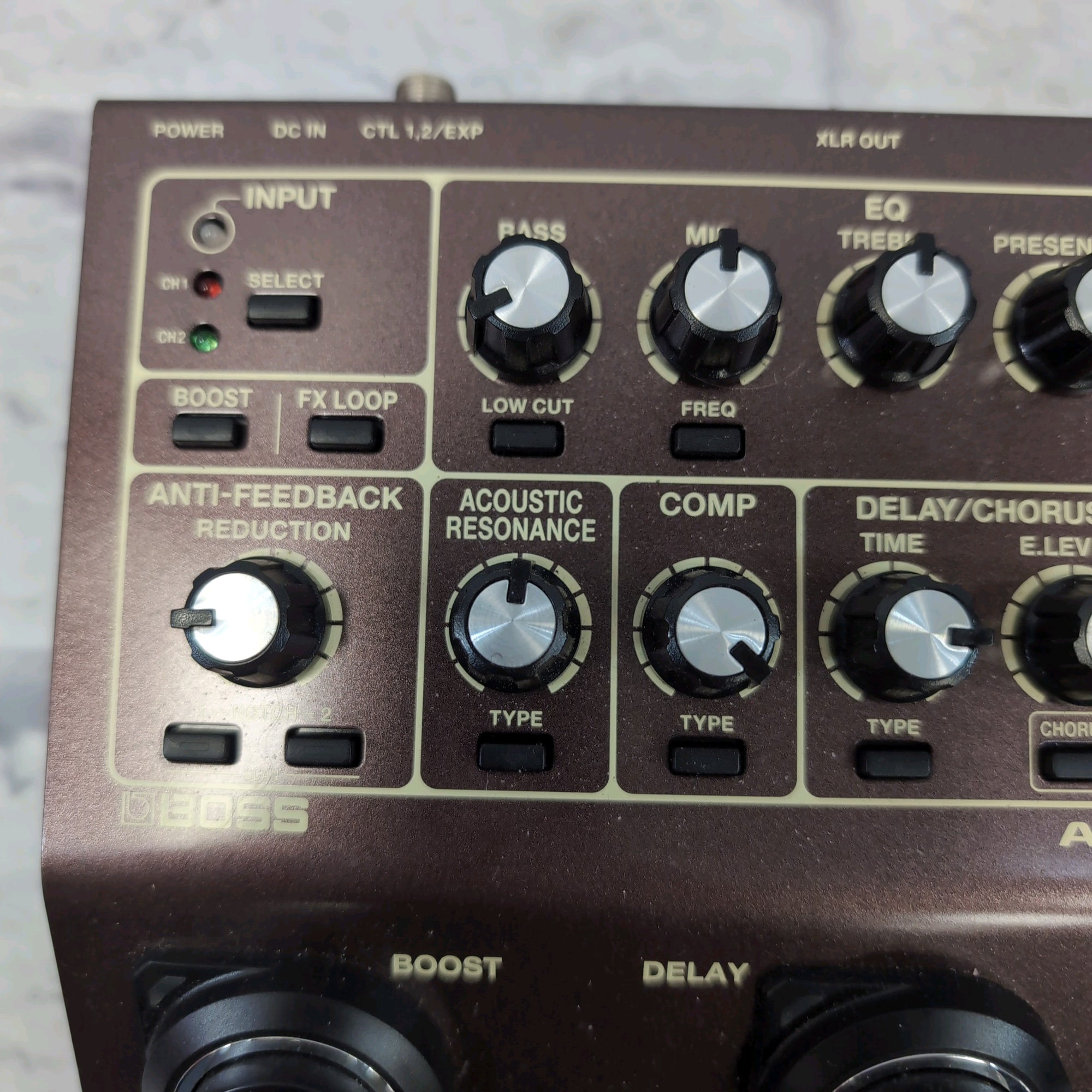 ギター BOSS AD-10 Acoustic Preamp Amazon.com: BOSS Acoustic Guitar Hardware (AD-10), Brown