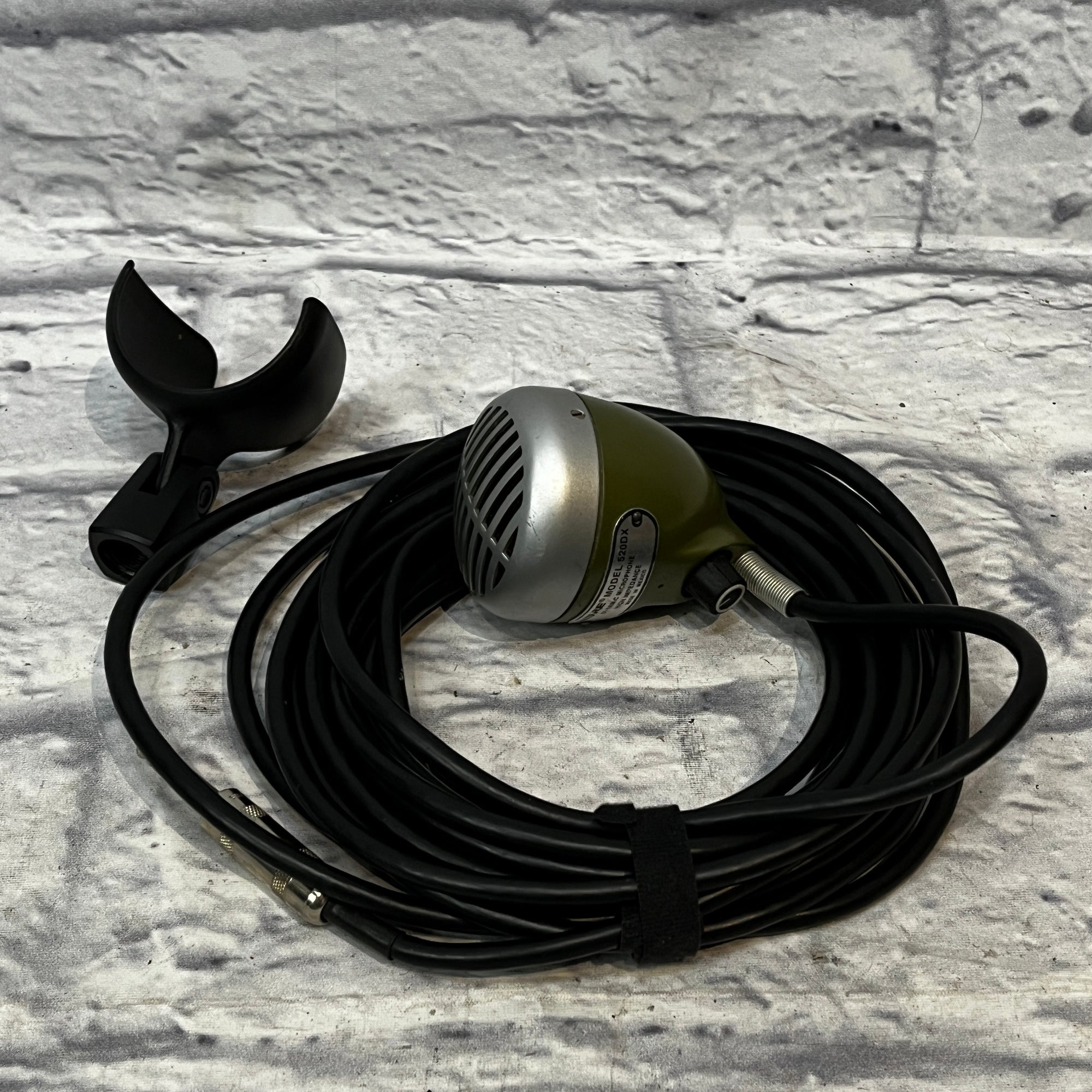 Shure 520DX Green Bullet Dynamic High Impedance Harmonica Microphone