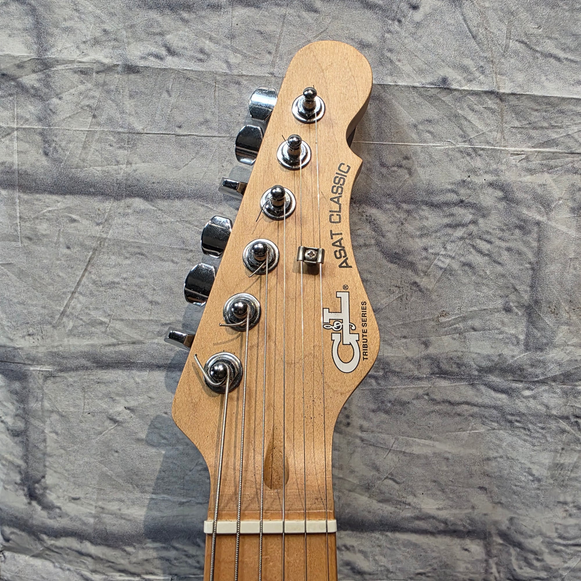 G&L  ASAT Classic Tribute Sunburst Semi-Hollow Body Electric Guitar