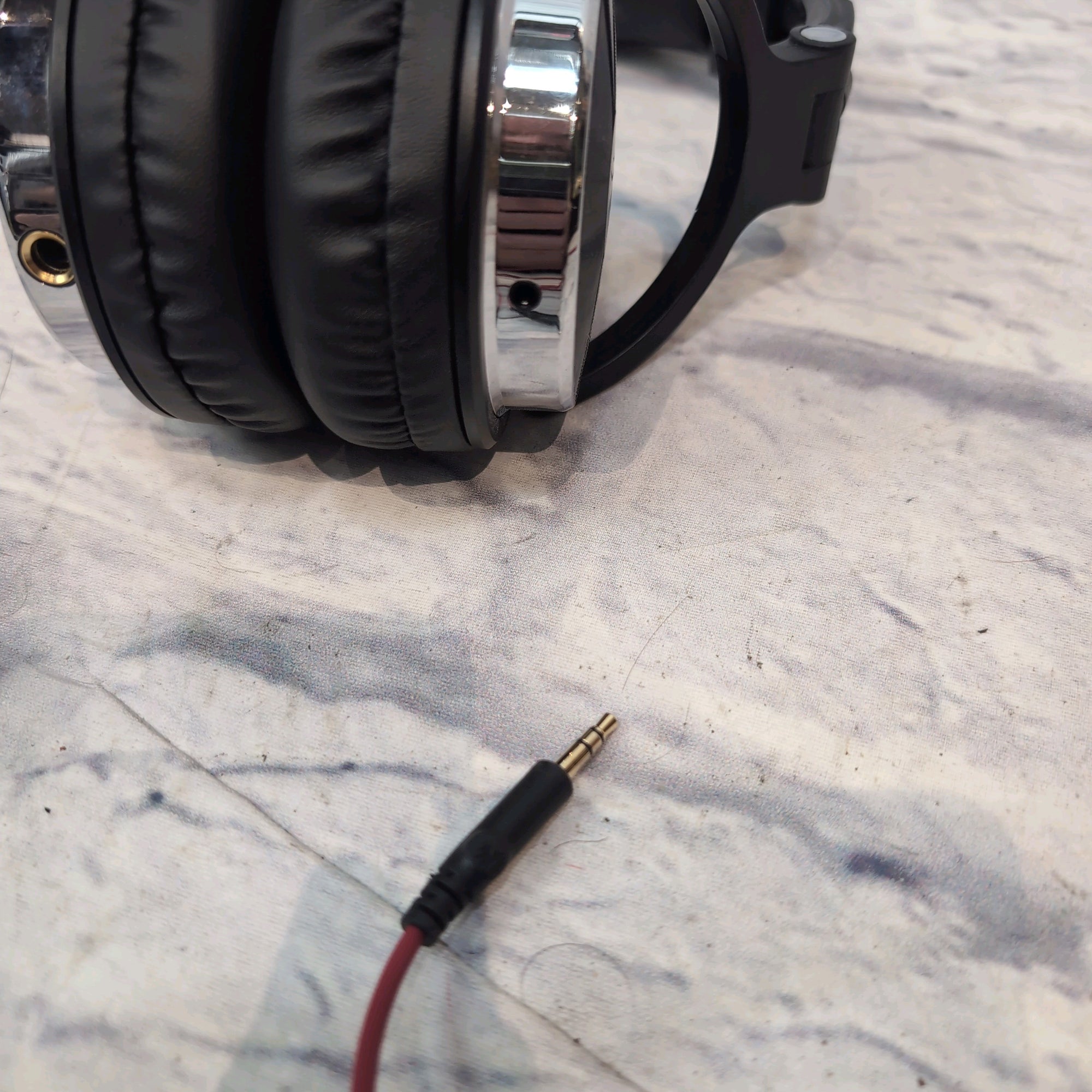 D'Addario Planet Lock Strap - Black Satin