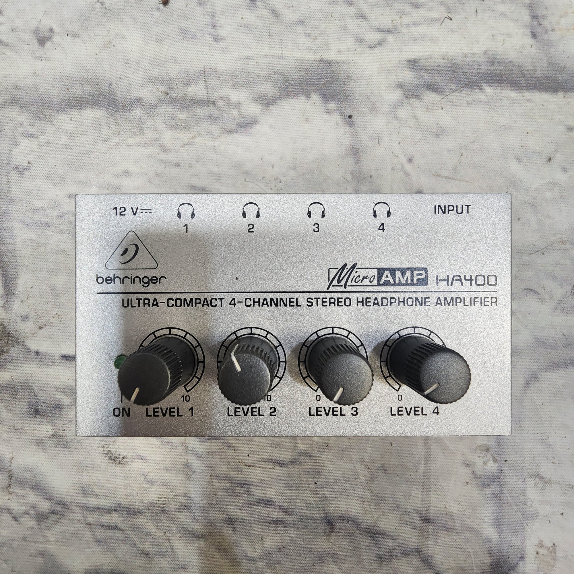 Behringer HA400 MicroAmp Headphone Amp