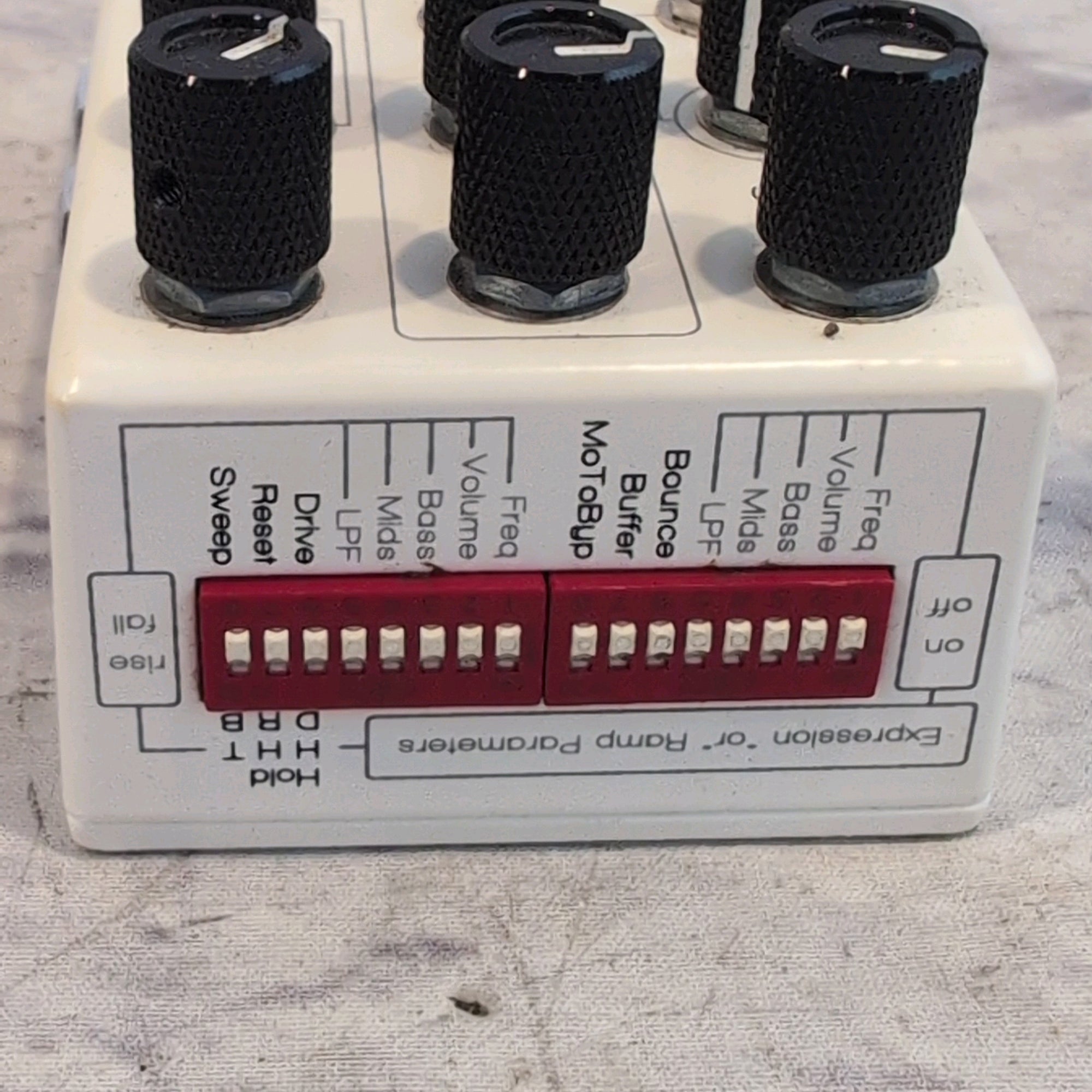 Chase Bliss Condor V1 w Hifi Mod EQ Preamp Filter Pedal