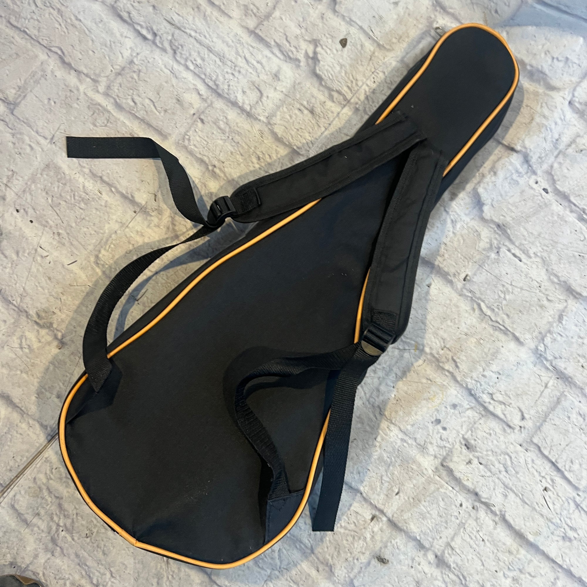 Aklot akc23G Ukuleles