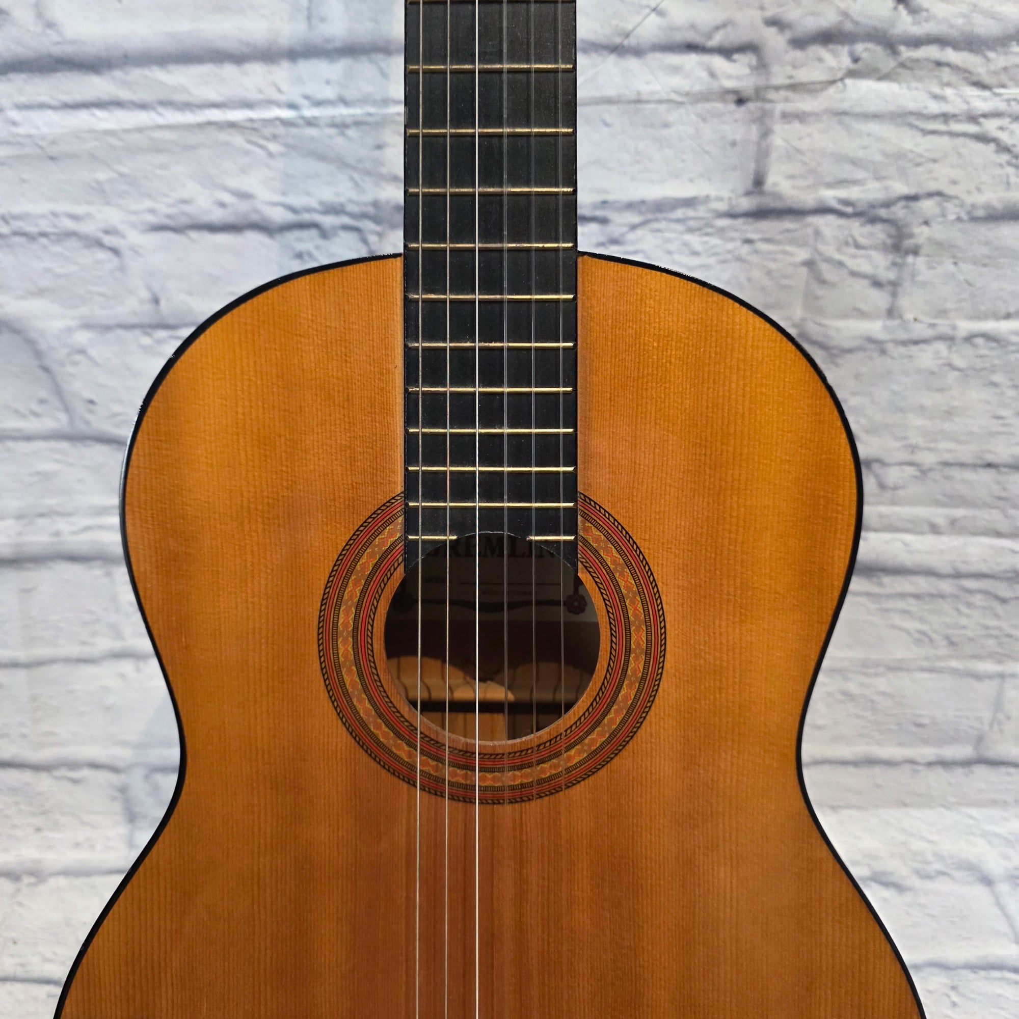 Gremlin GC10 Classical Acoustic Guitar