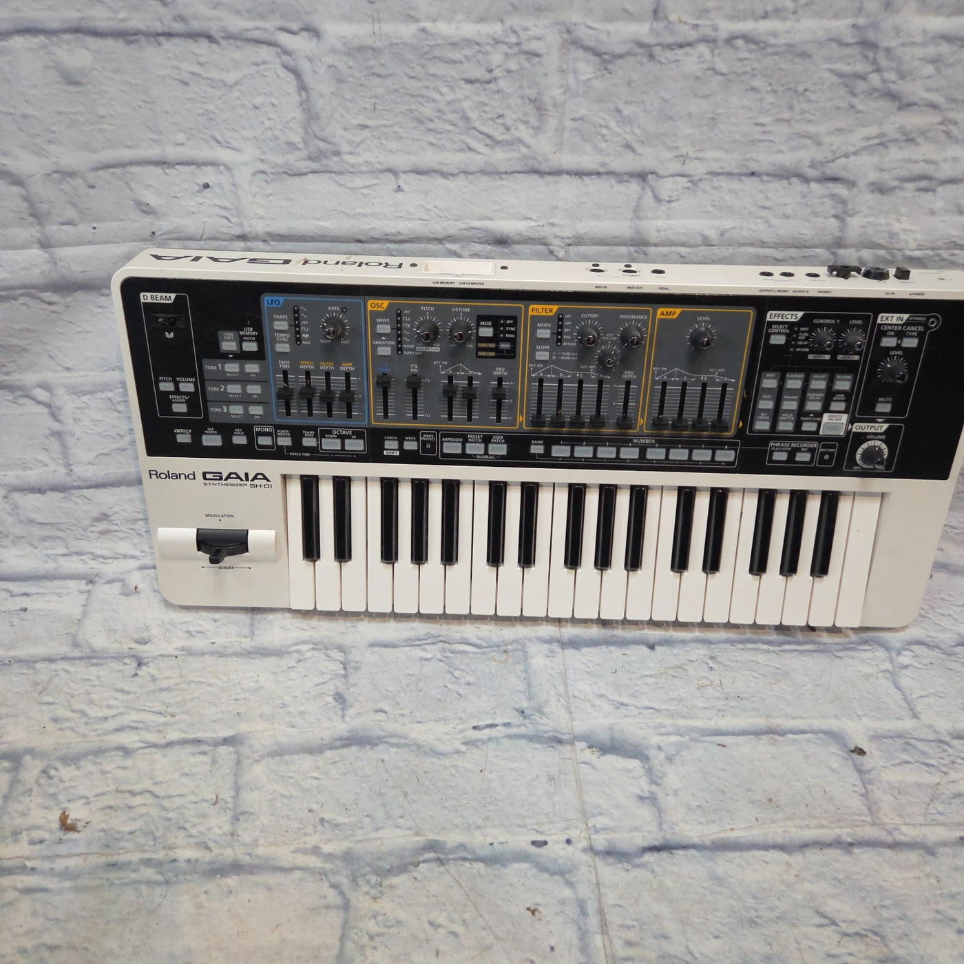 Roland GAIA SH-01 Synth