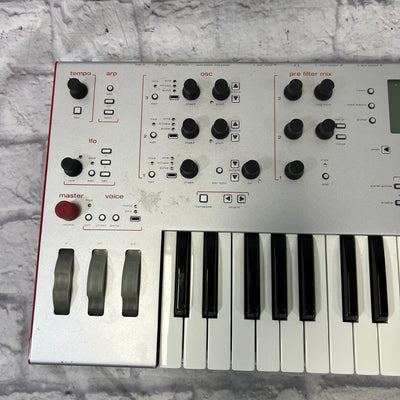 Alesis Ion 49 Key Modeling Synth
