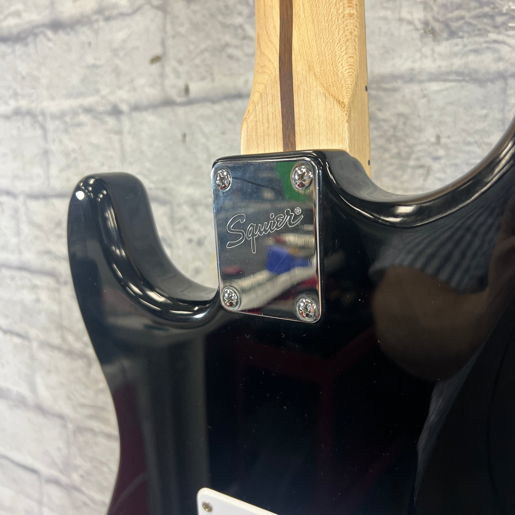 Squier Bullet Strat Gilmore Style Electric Guitar