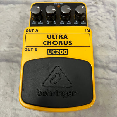 Behringer UC200 Ultra Chorus Effects Pedal