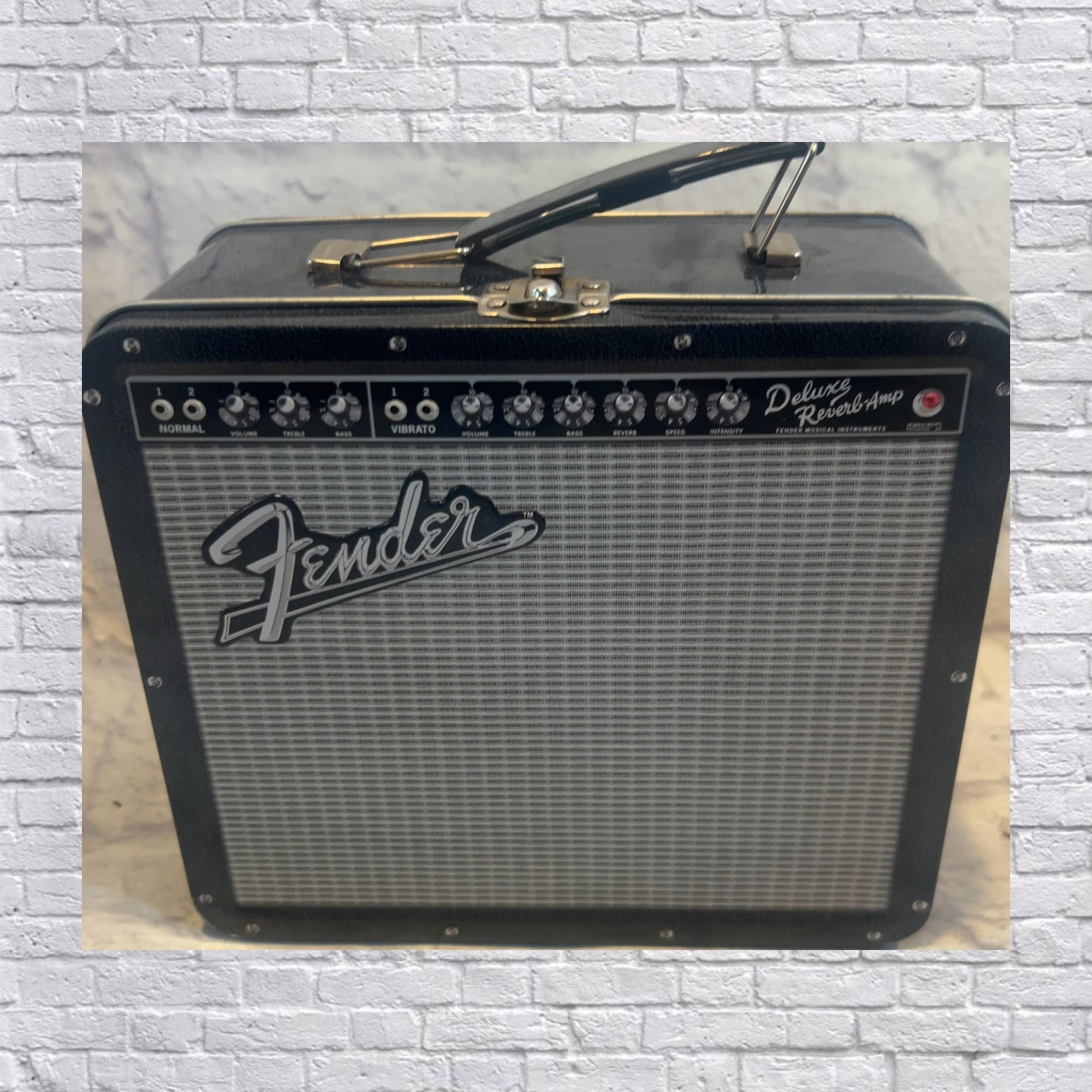 Fender Tin Lunchbox Guitar Combo Amp