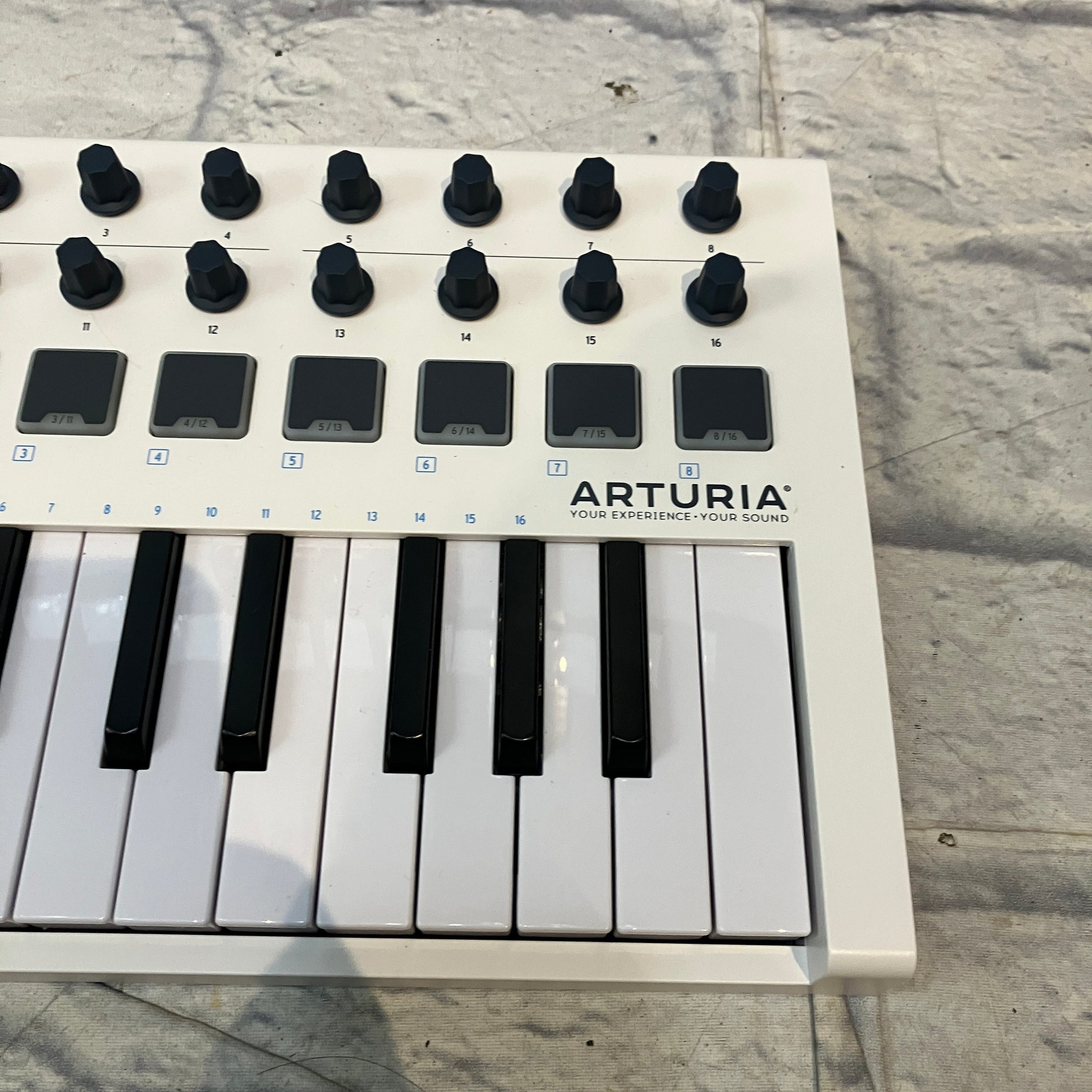 Arturia Minilab Mkii 25 Key MIDI Controller