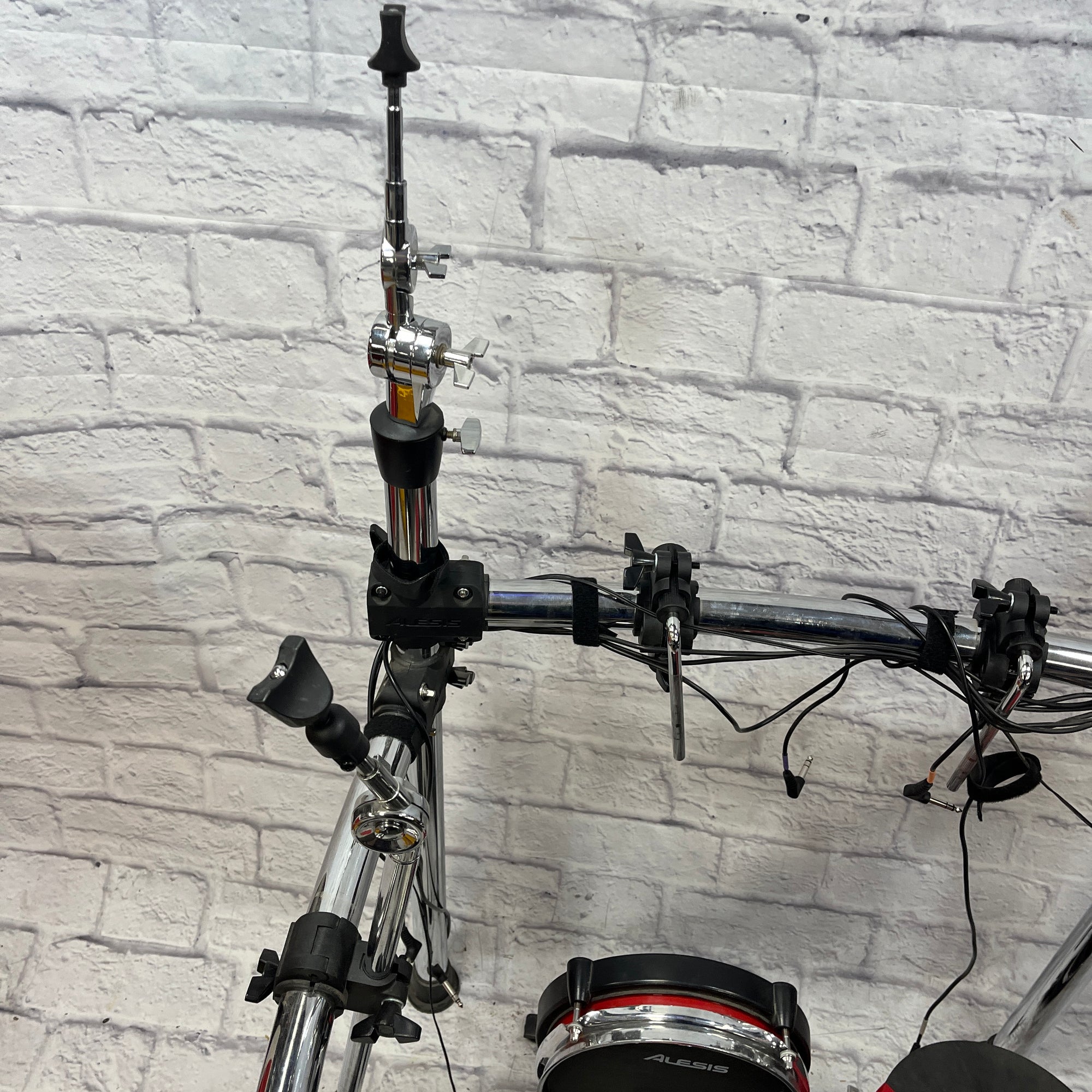 Alesis Command 6 piece Electronic Drum Kit with Rack
