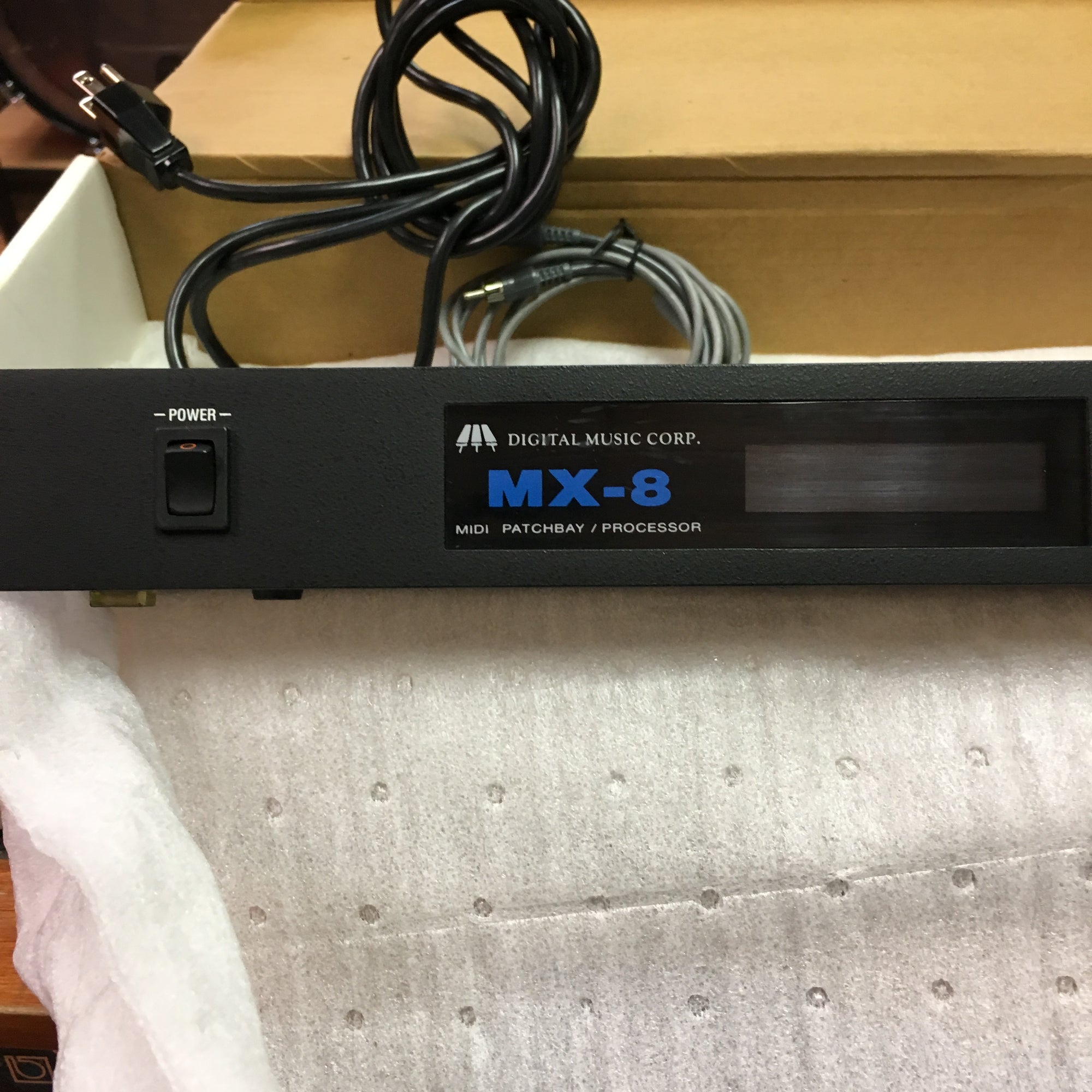 Digital Music Corp. MX8 Patchbay