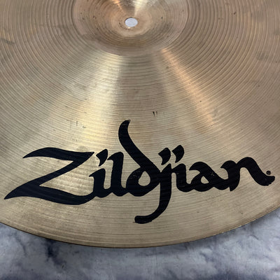 Zildjian 17 Avedis Medium Thin Crash Cymbal