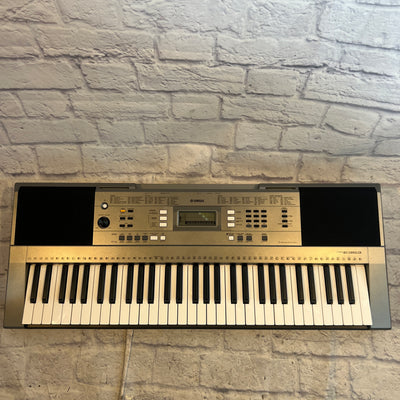Yamaha PSR-E353 61-Key Electronic Keyboard