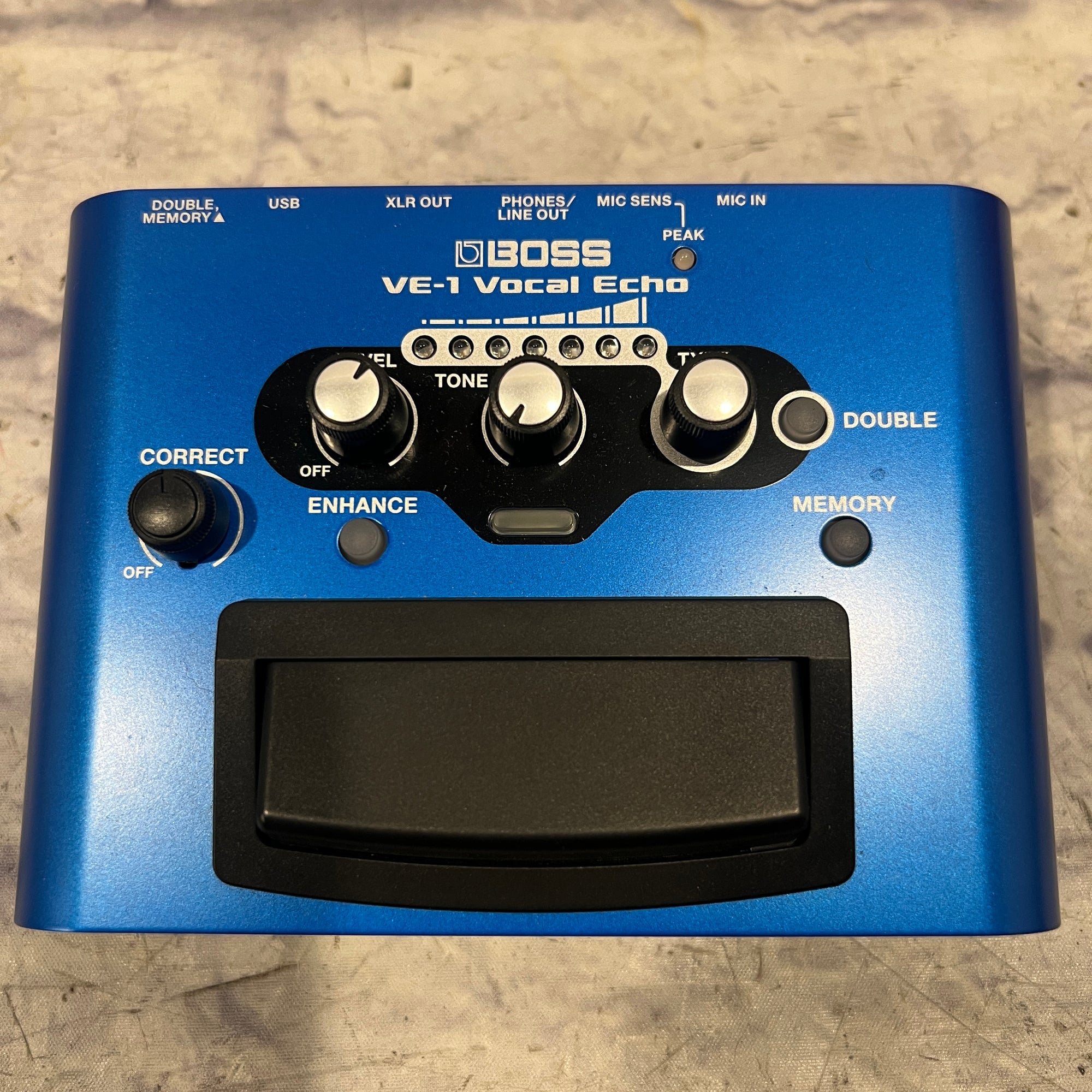 Boss VE-1 Vocal Echo Effects Processor