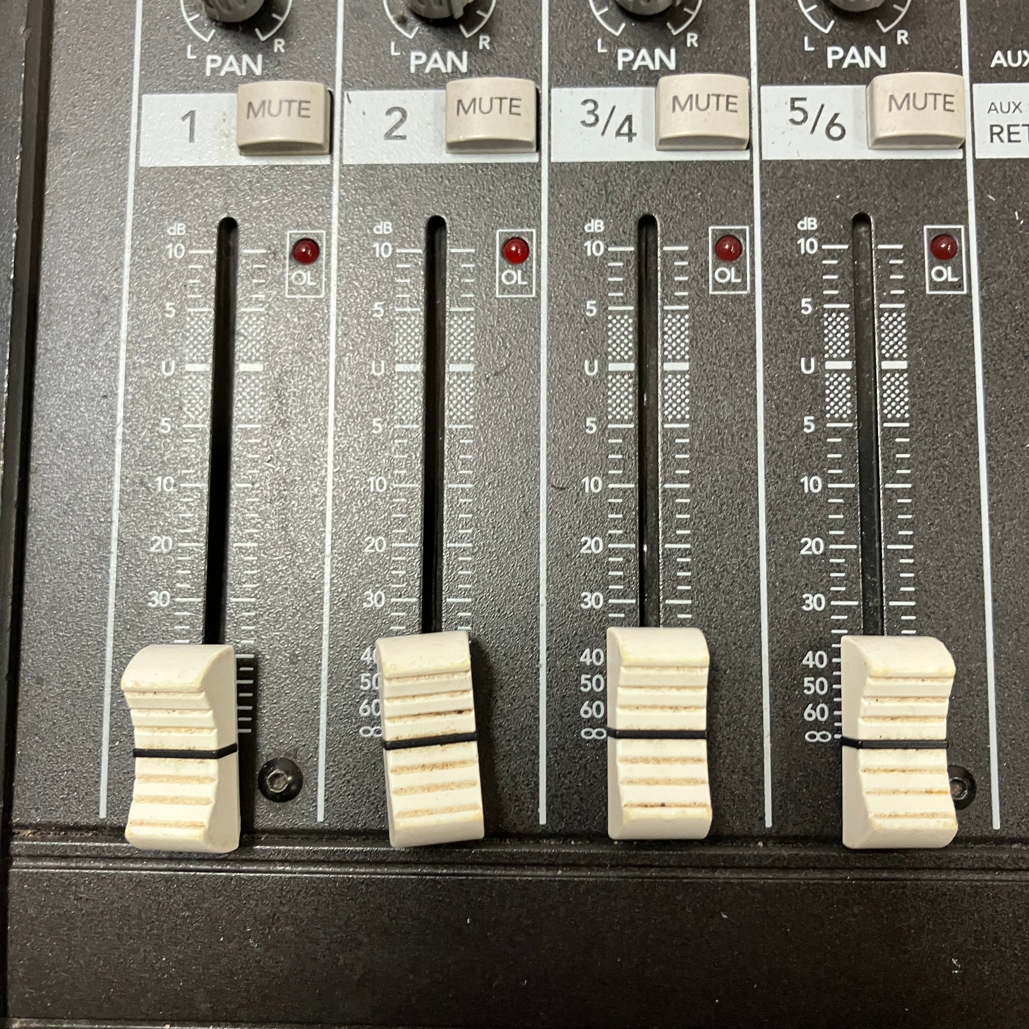 Mackie DFX-6 Four Channel Mixer
