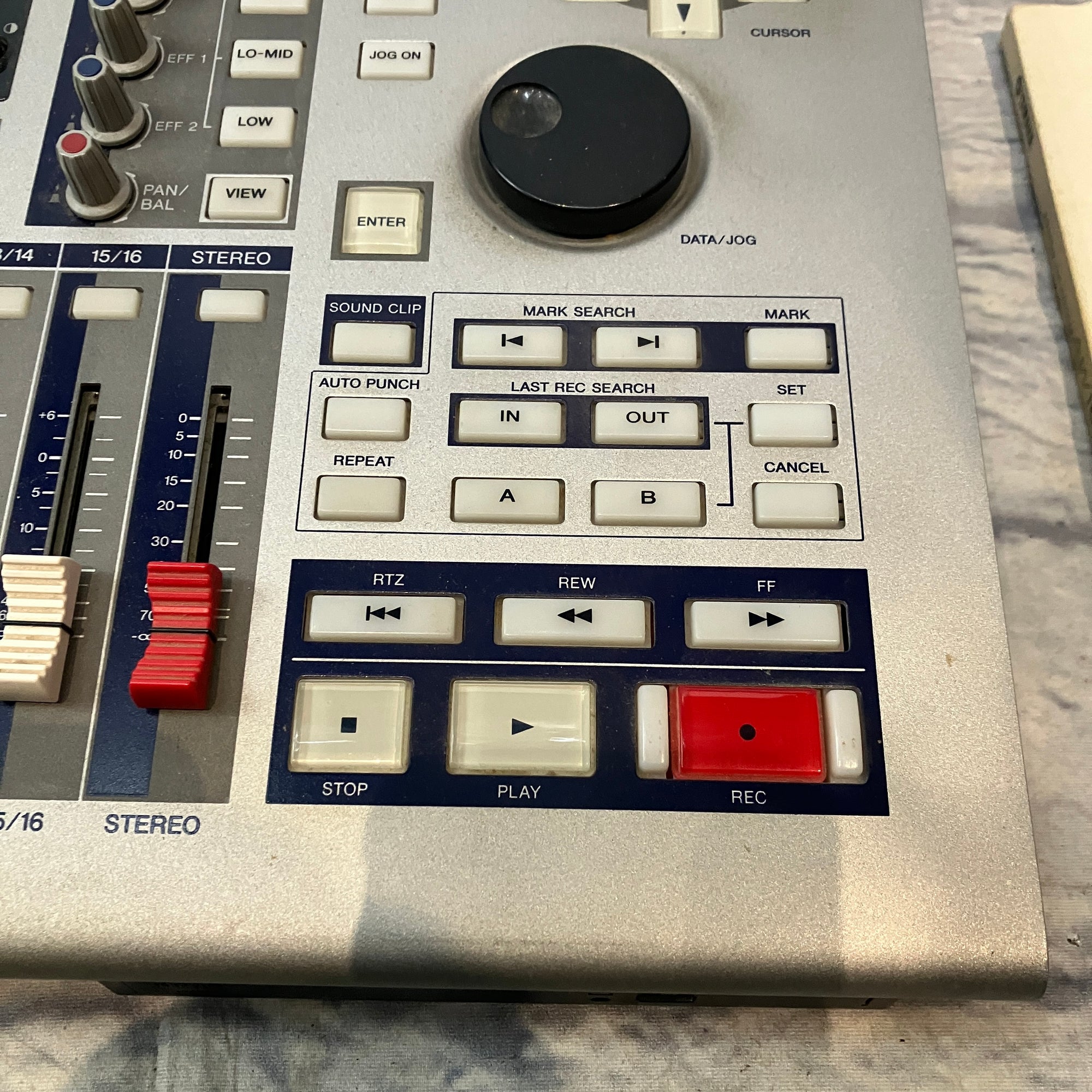 Yamaha AW16G Professional Audio Workstation