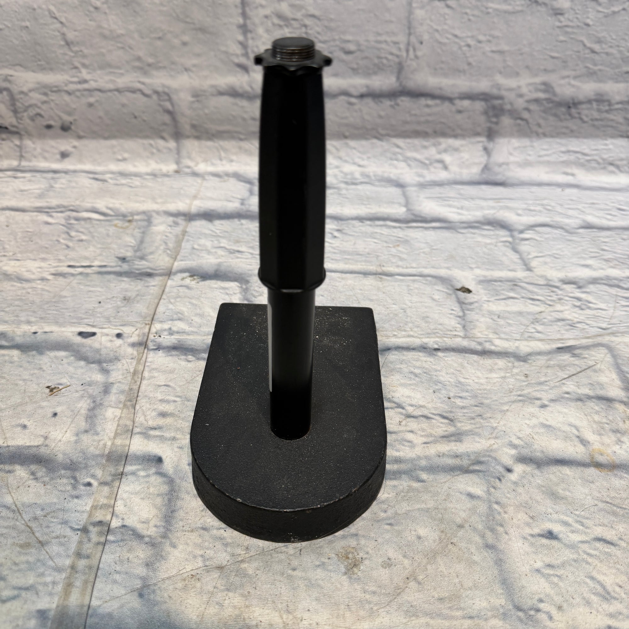 Unknown Short Mic Stand Straight Mic Stand