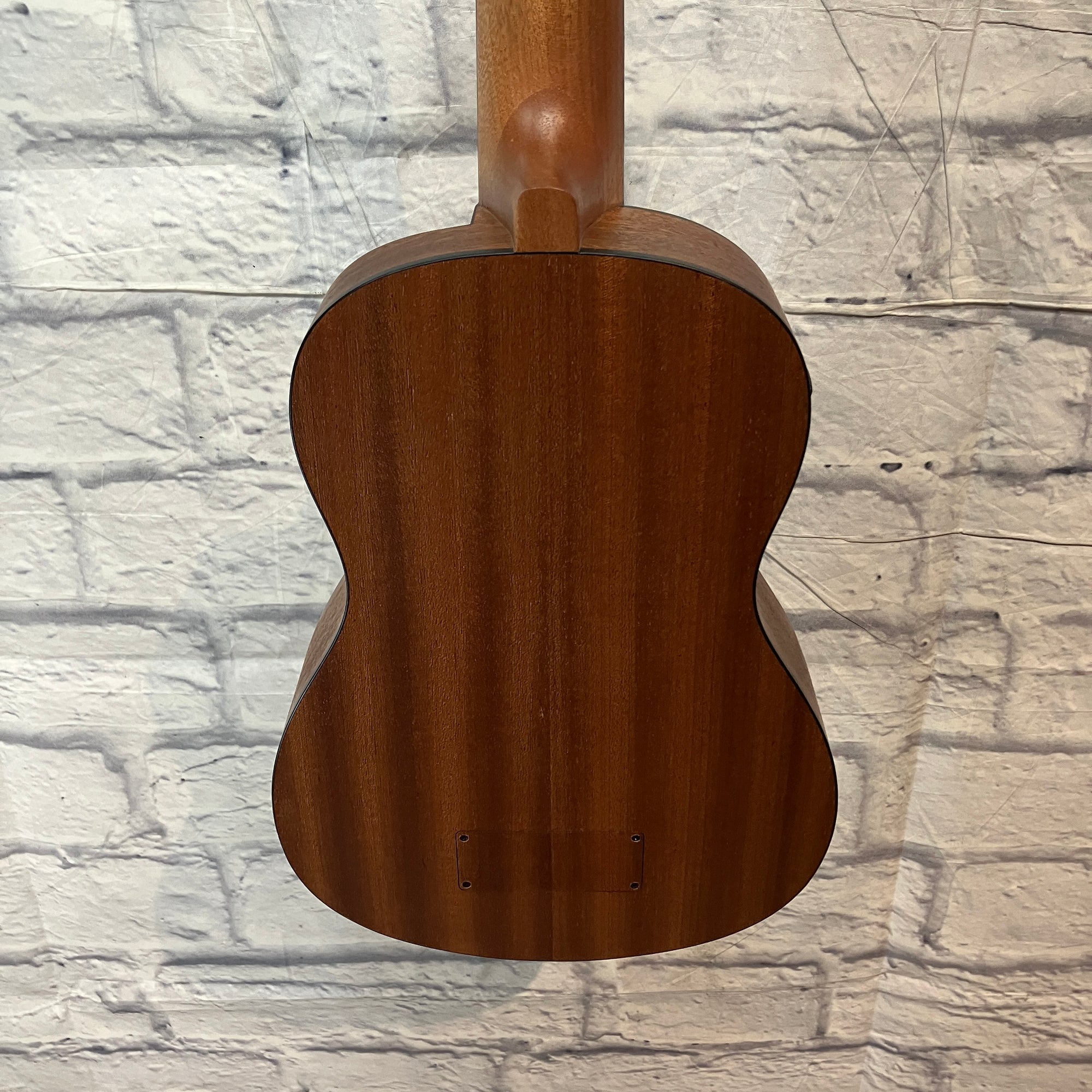 Oscar Schmidt OUB200K Bass Ukulele w/ bag