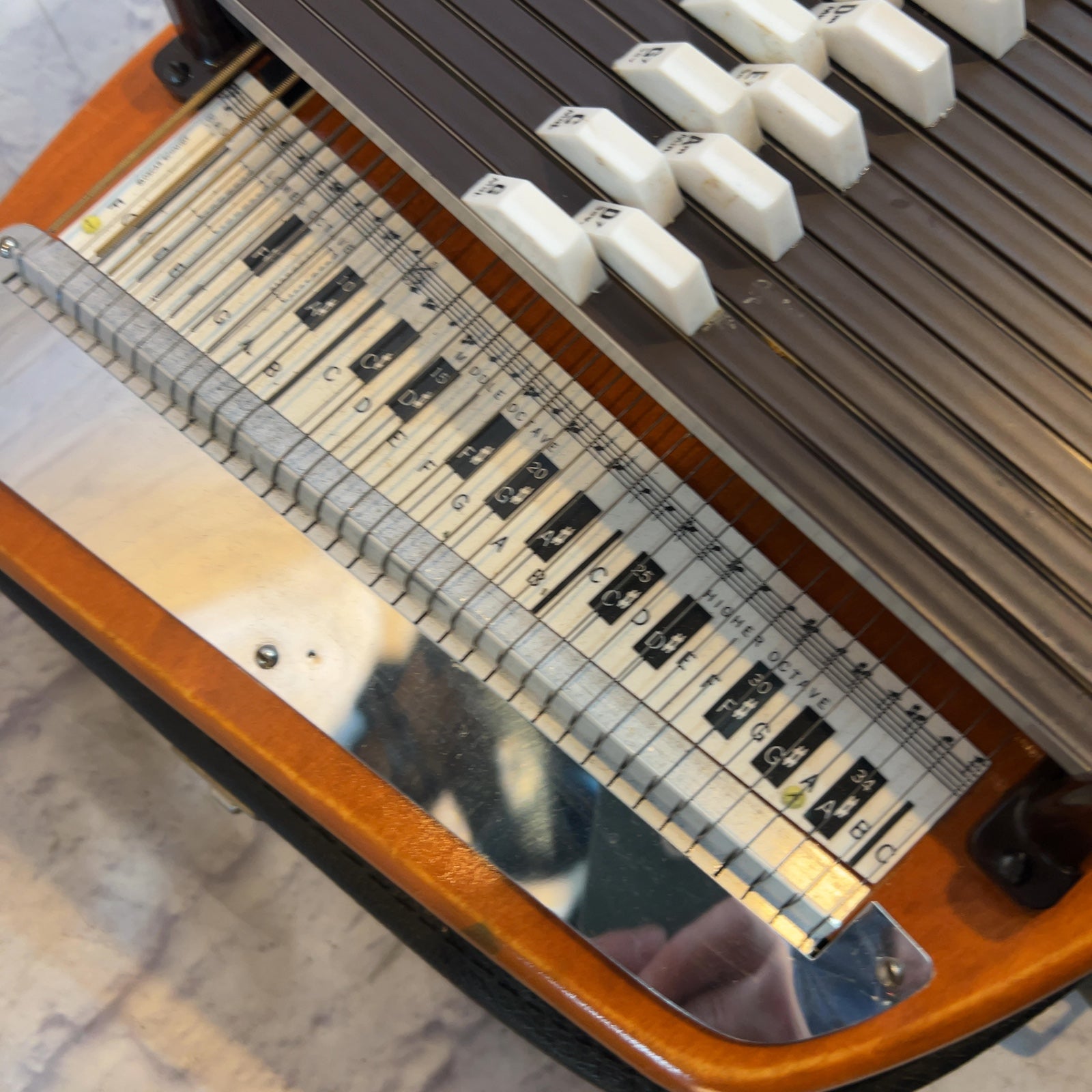 Oscar Schmidt Autoharp with Case Harp