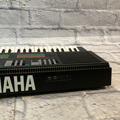 Yamaha Portasound PSS-470 Keyboard