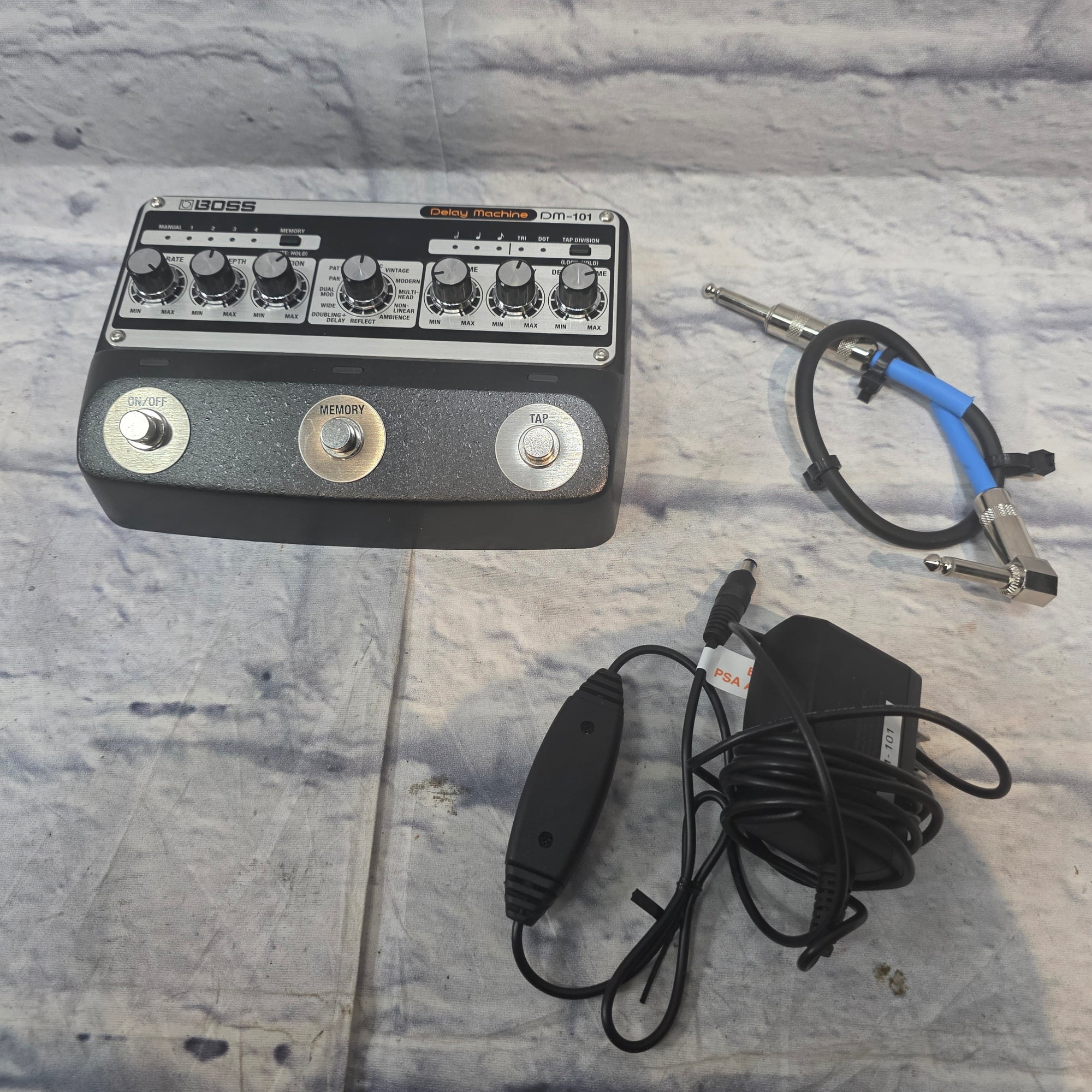 Boss DM-101 Delay Pedal