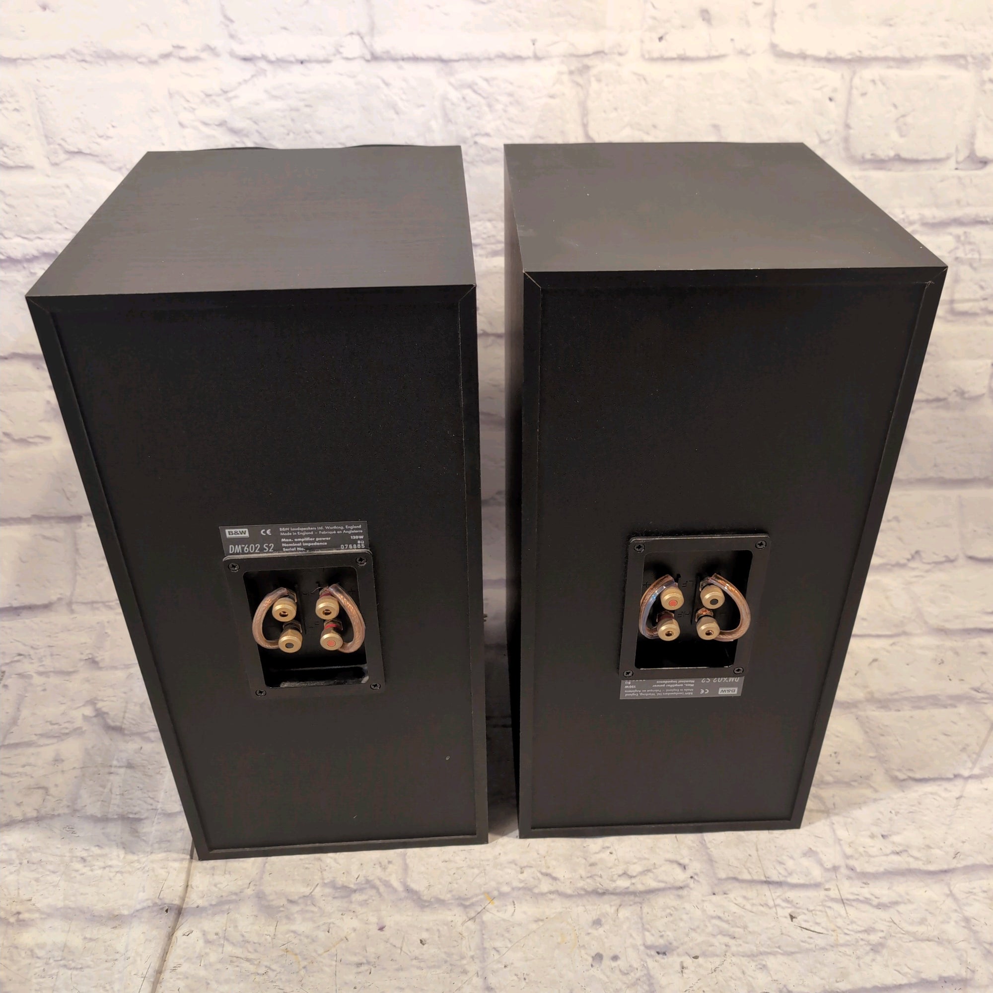 Bowers and Wilkins DM602 S2 Home Audio Speaker Pair