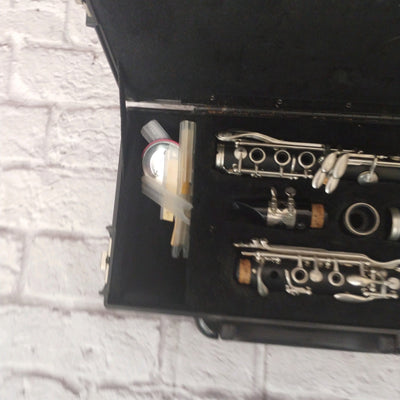 Vito 7214 Clarinet W/ Case