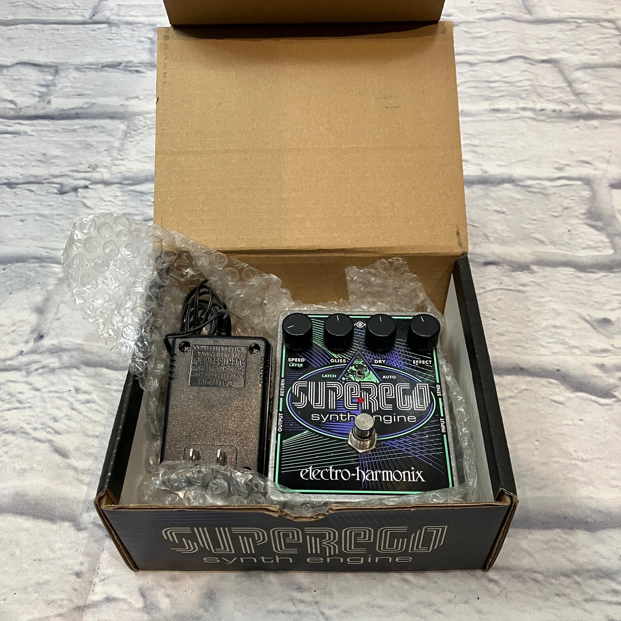 Electro-Harmonix Superego Synth Engine pedal