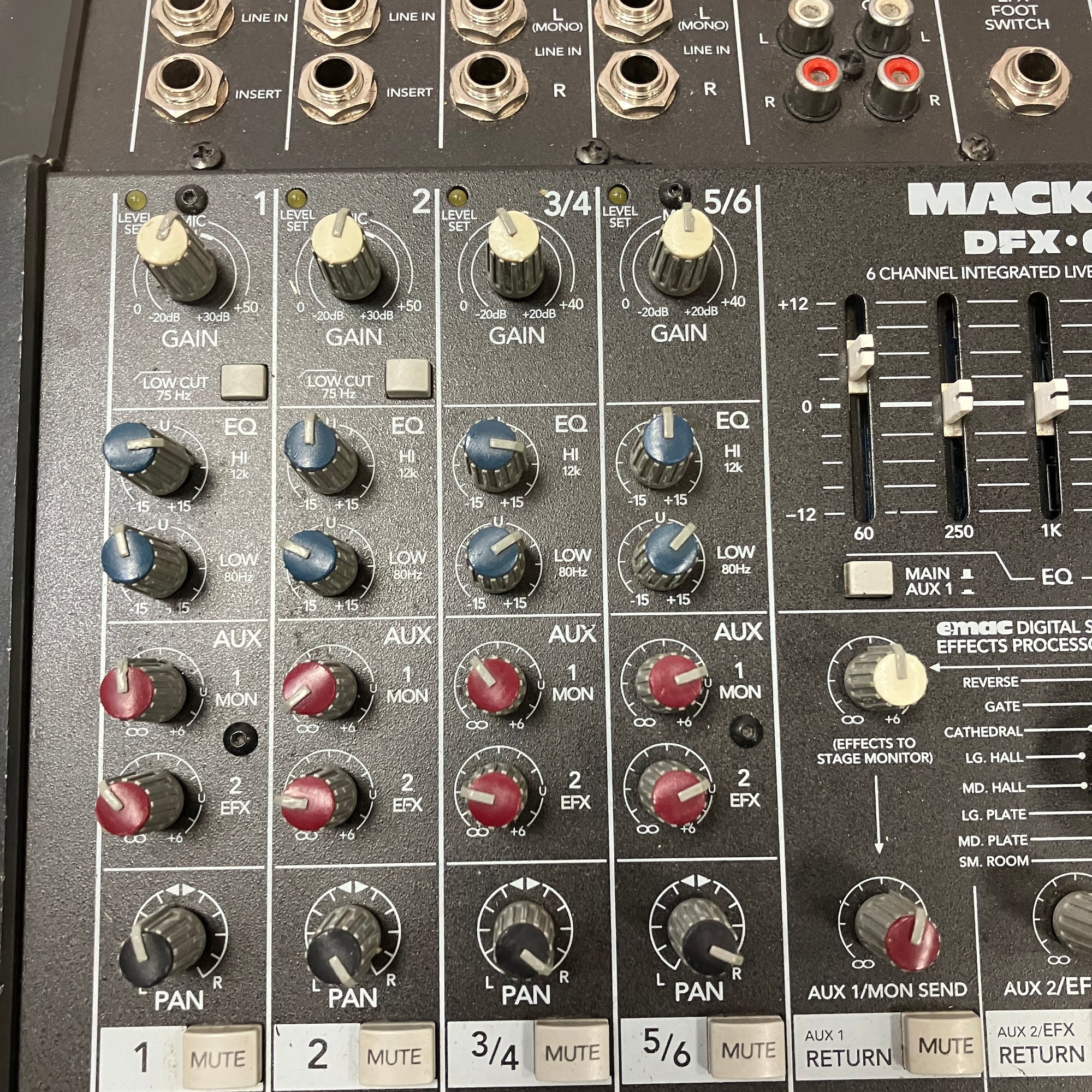 Mackie DFX-6 Four Channel Mixer