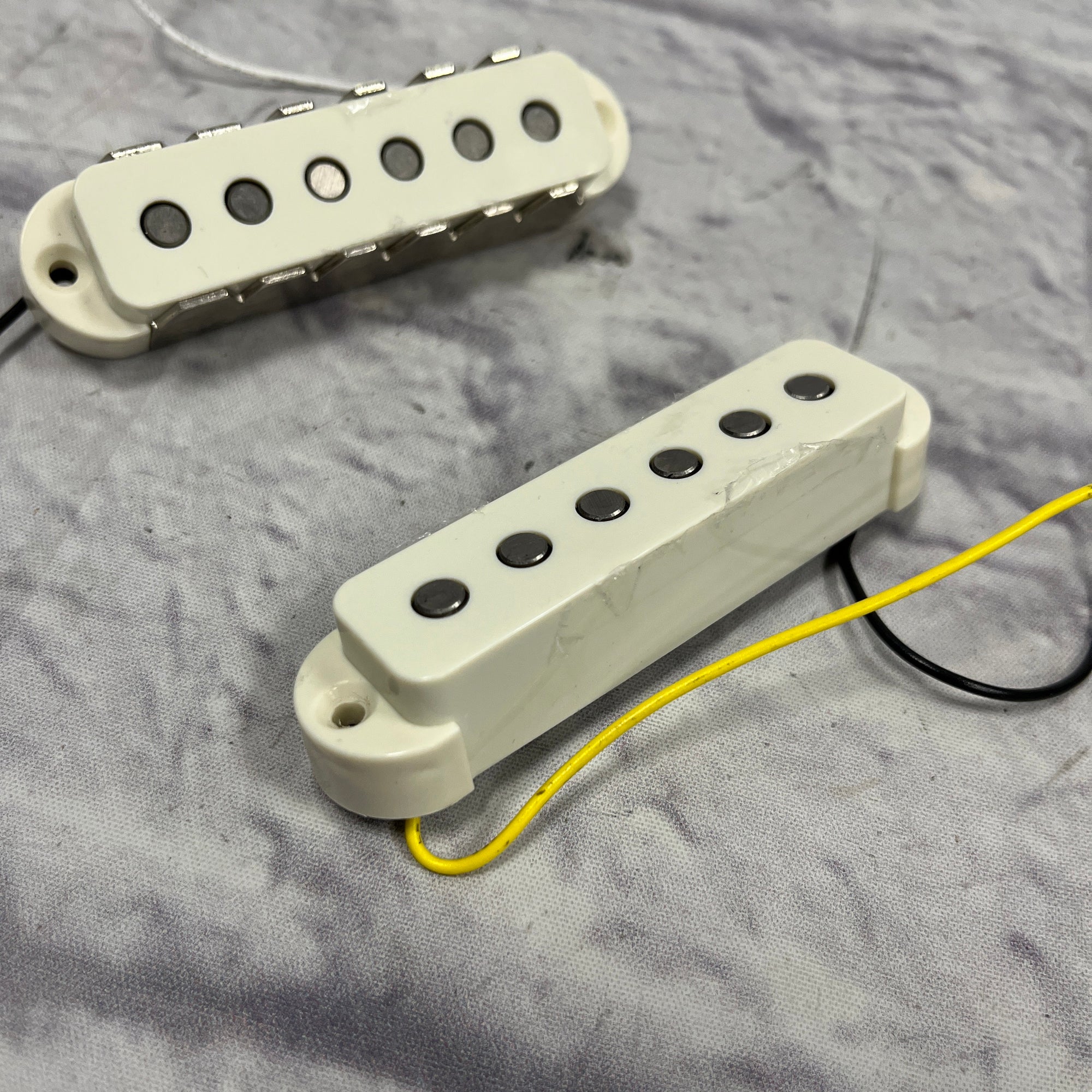 Squier Classic Vibe 70s Jaguar Pickup Set