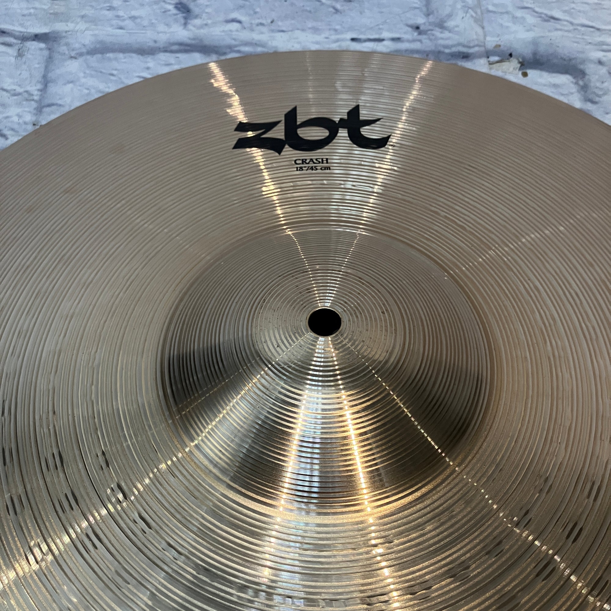 Zildjian ZBT 18" Crash Cymbal