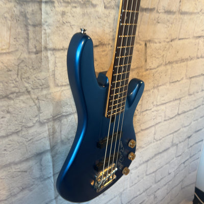 Yamaha BB404 Bass Signed by Buddy Guy 4 String Bass Guitar