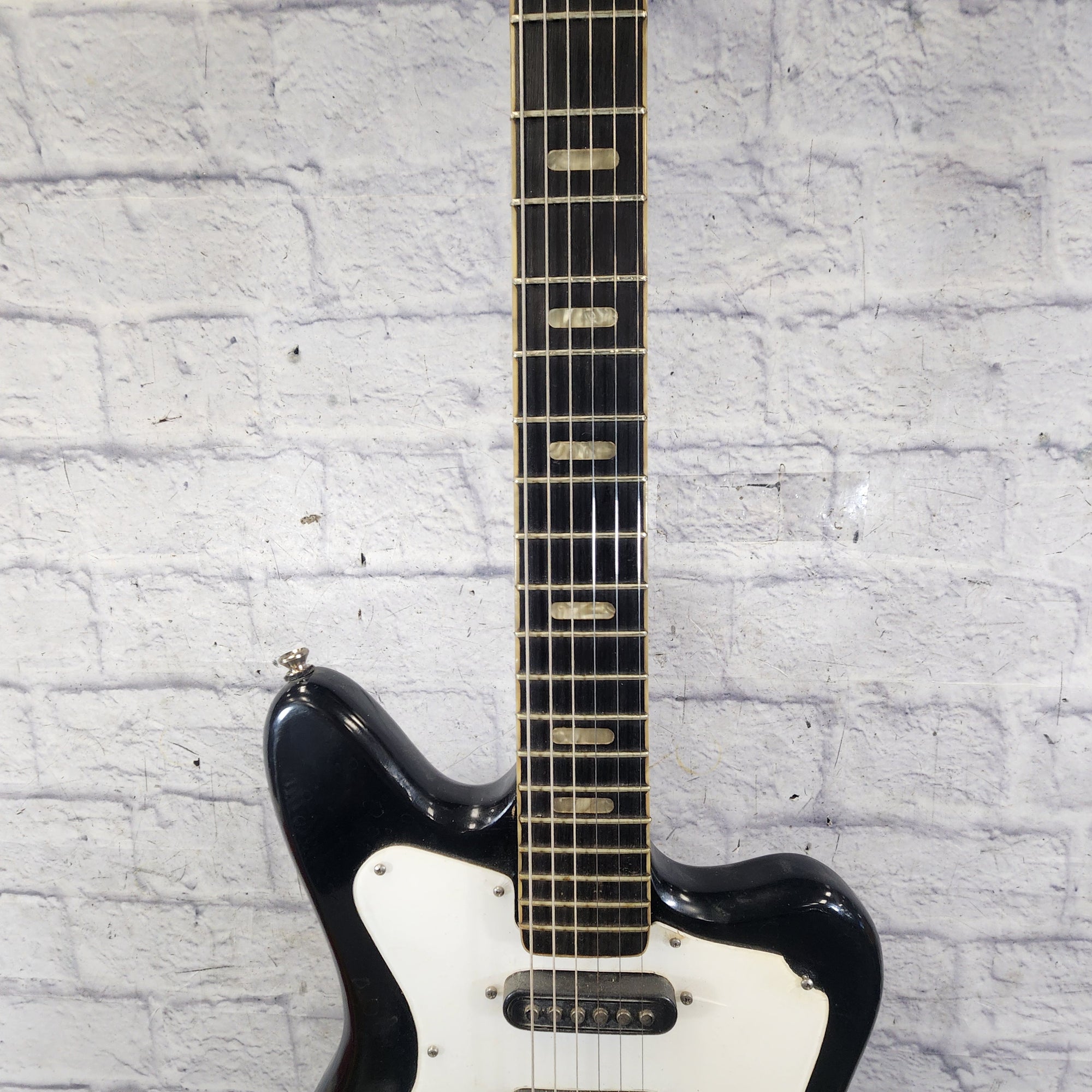 Eterna De Luxe Offset Electric East Germany Electric Guitar