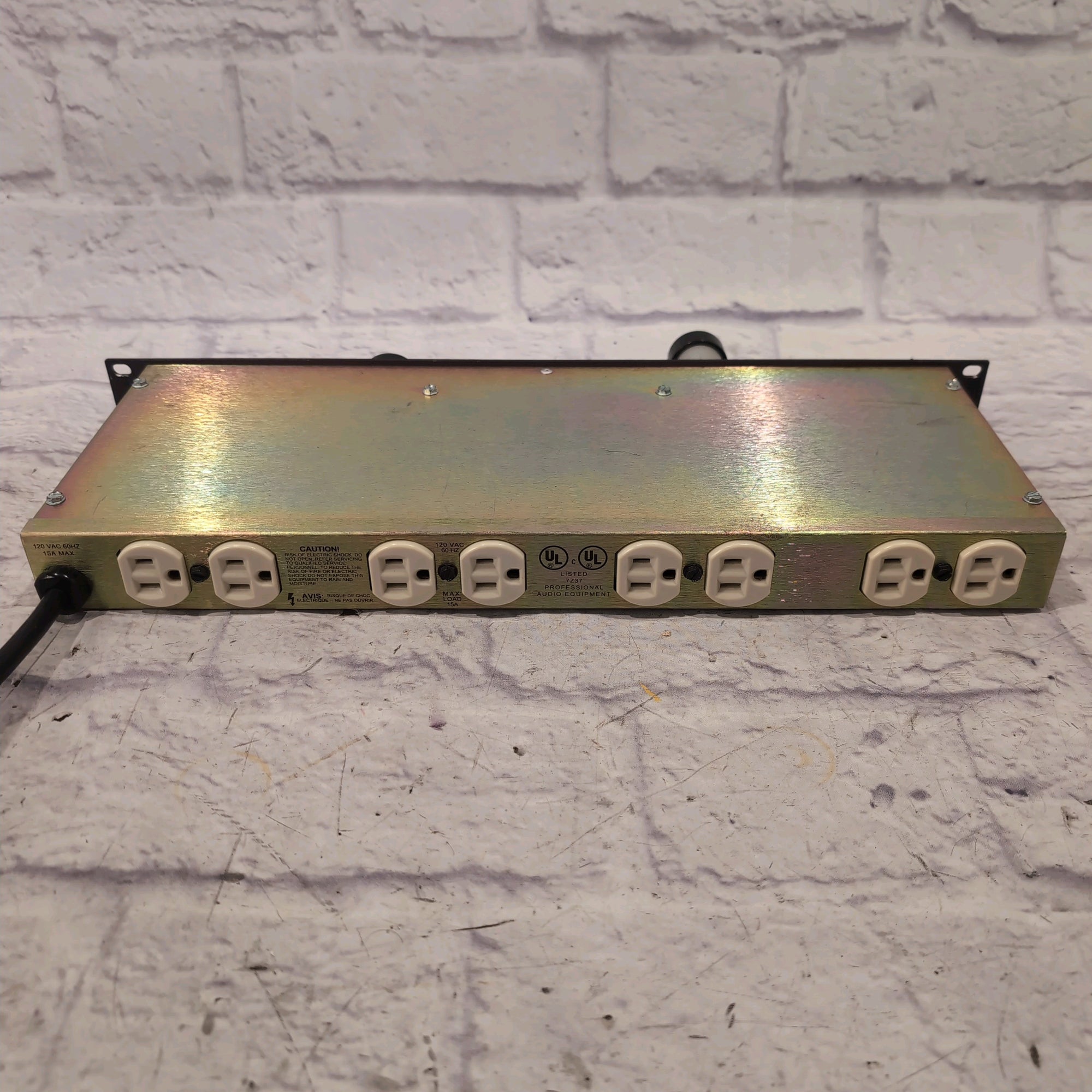 Furman PL-Plus Power Conditioner