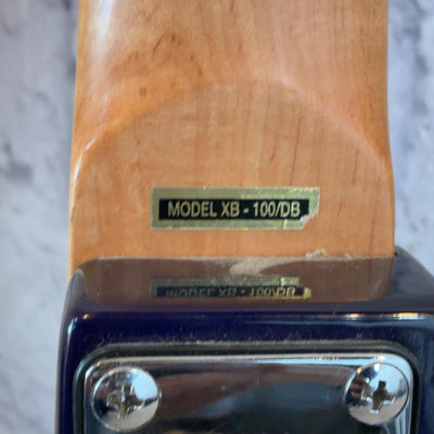 Washburn  XB-100   4 String Bass Guitar