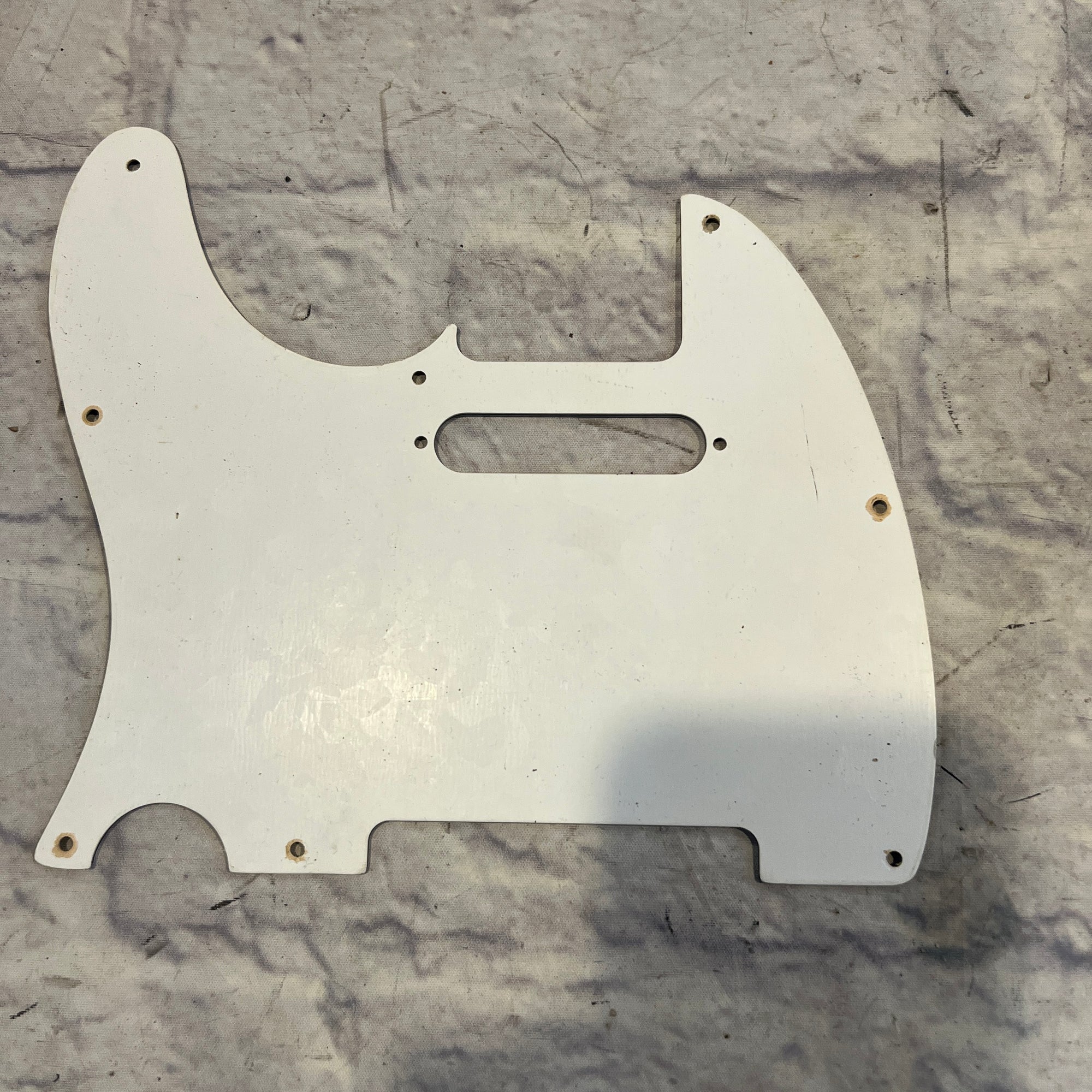 Unknown White 3-Ply Telecaster Pickguard