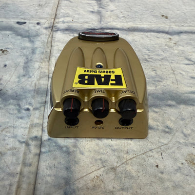 Danelectro Fab 600mS Delay Fuzz Pedal