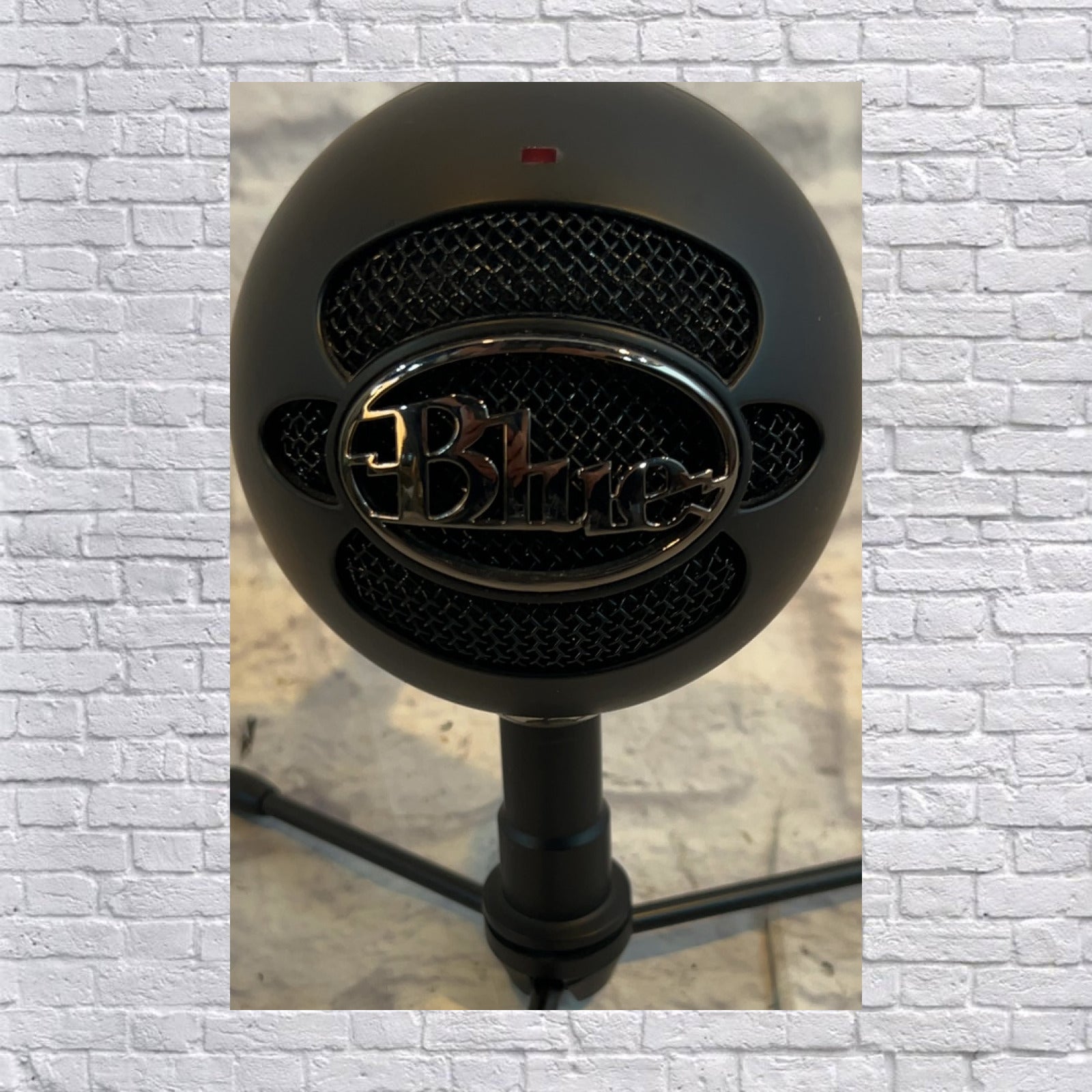 Blue Snowball Ice USB with Small Tripod Stand