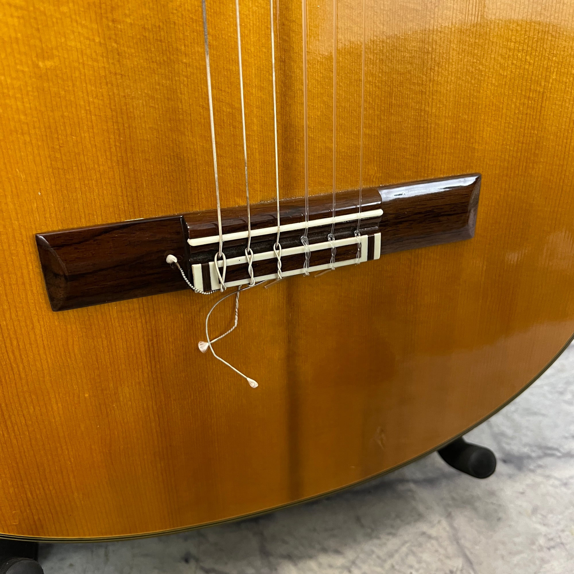 Dauphin 24 Classical Acoustic Guitar w/ Case