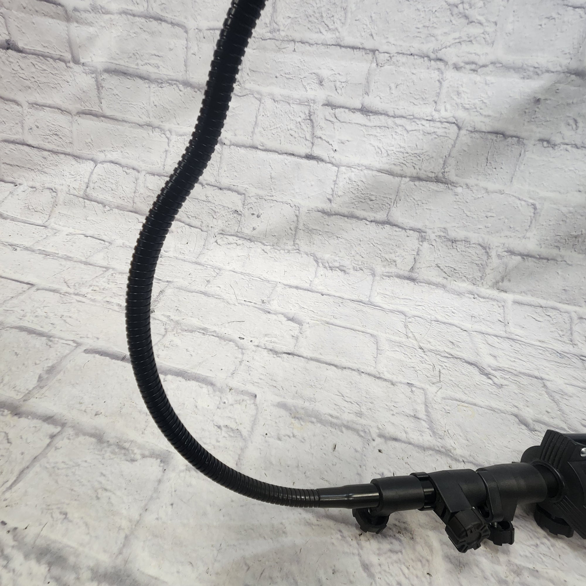 Unknown Gooseneck Microphone Stand with Tripod Base