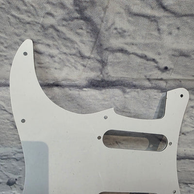 Squier Fender Player Stratocaster Pickguard (25 hole) Ply White Pickguard