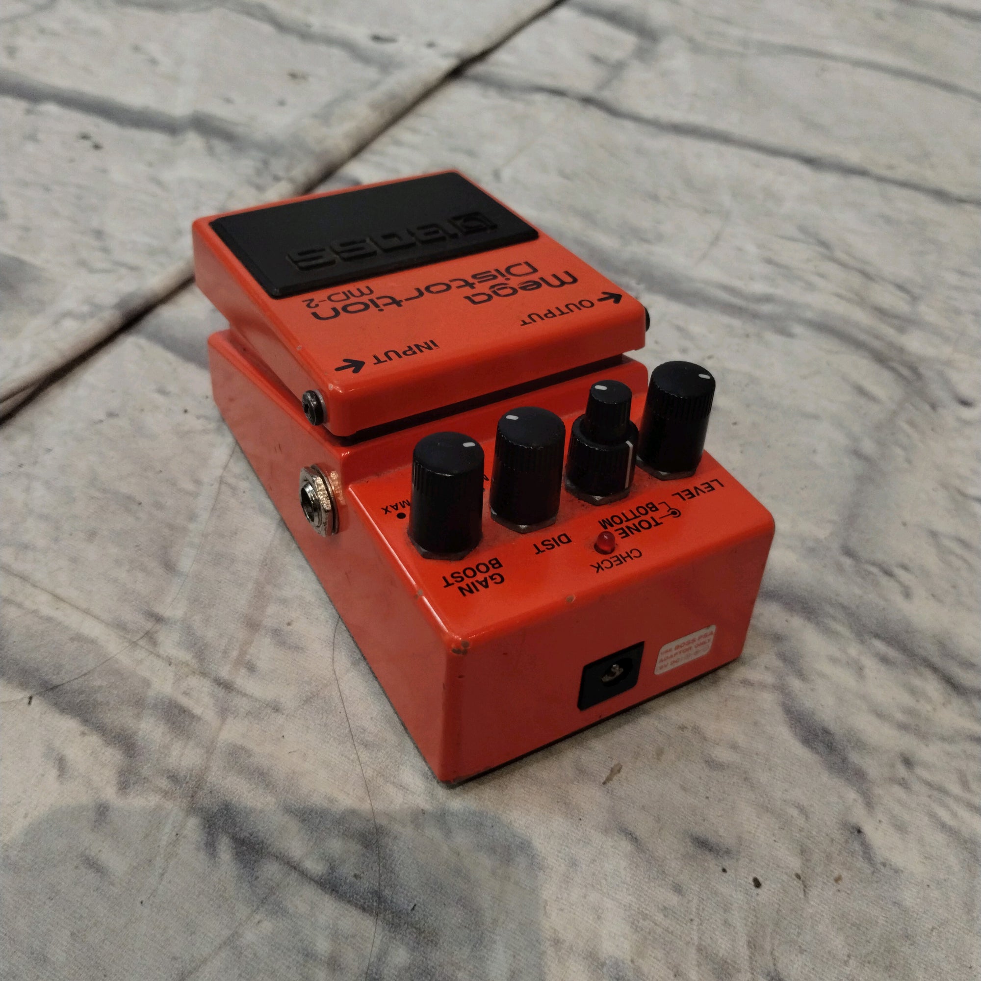 Boss MD-2 Mega Distortion Pedal