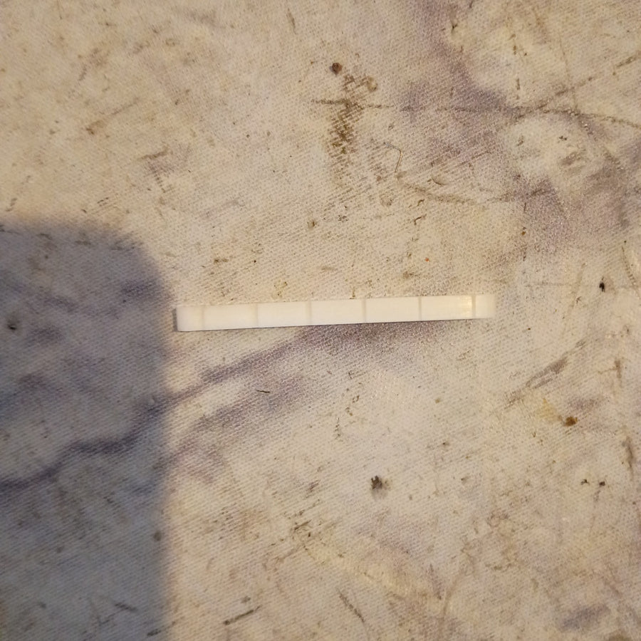 Fender Pre Slotted Bone Nut Electric Nut