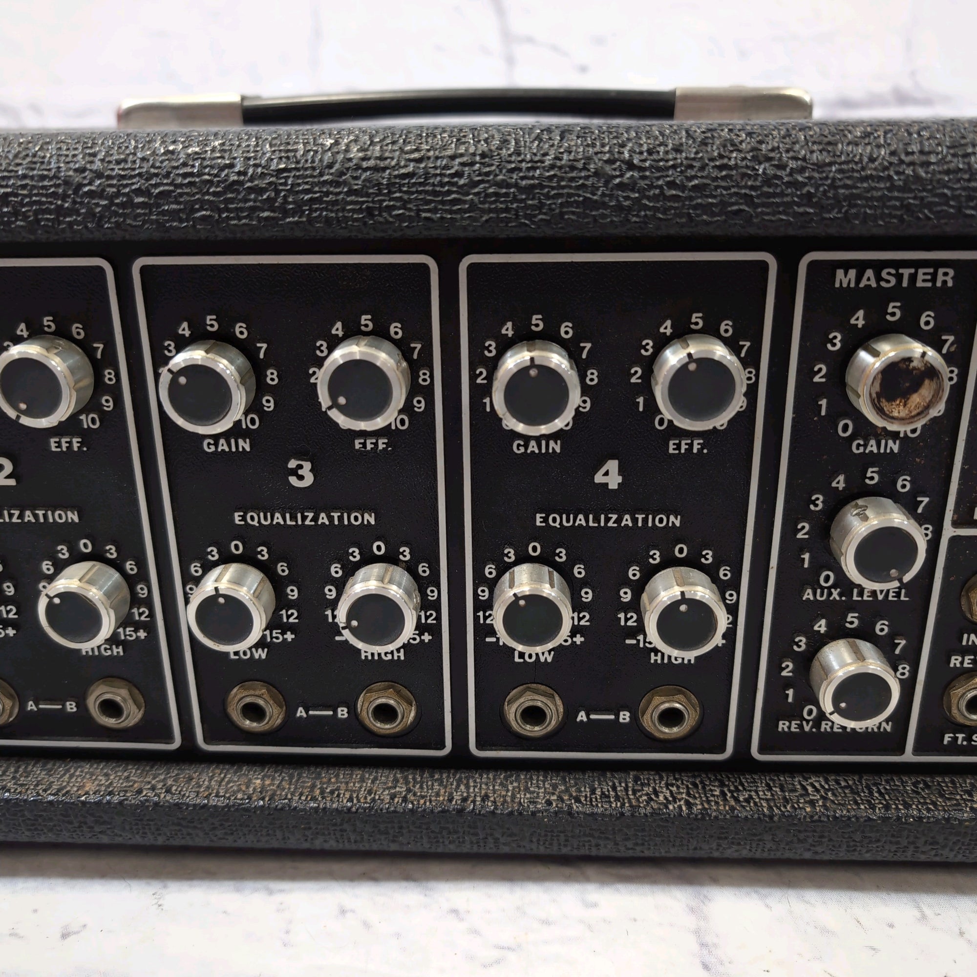 Peavey PA-200 Mixer Amp 4 Channel Powered Mixer PA Head