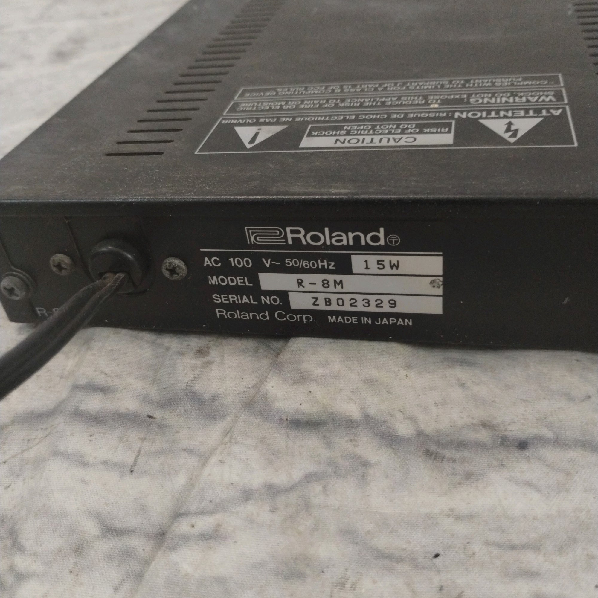 Roland R-8M Sound Module Drum Machine