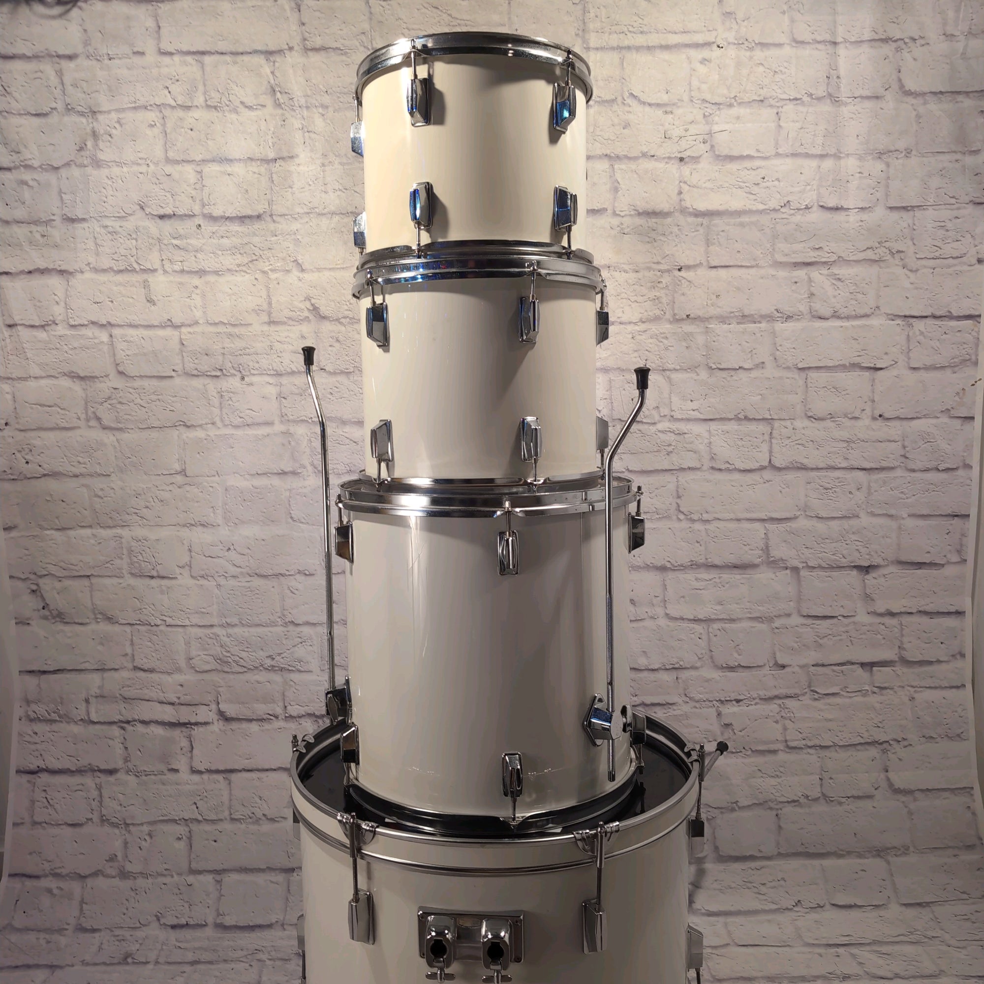 CB Percussion Max 4pc White Drum Kit 22" / 16" / 13" / 12"
